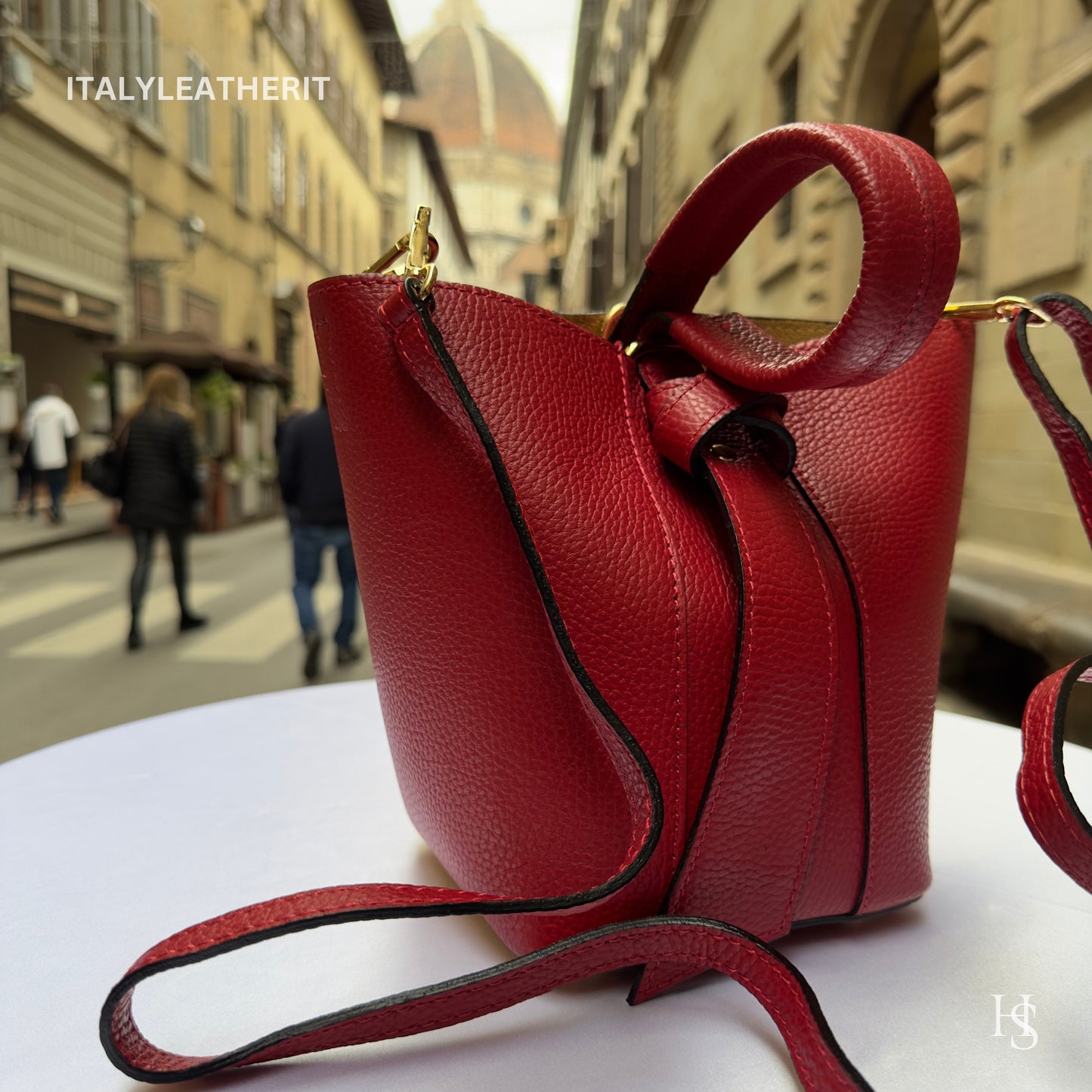 Italian Handmade Leather Bags For Women l l Elegant Leather Tote From Florence, Bucket bag