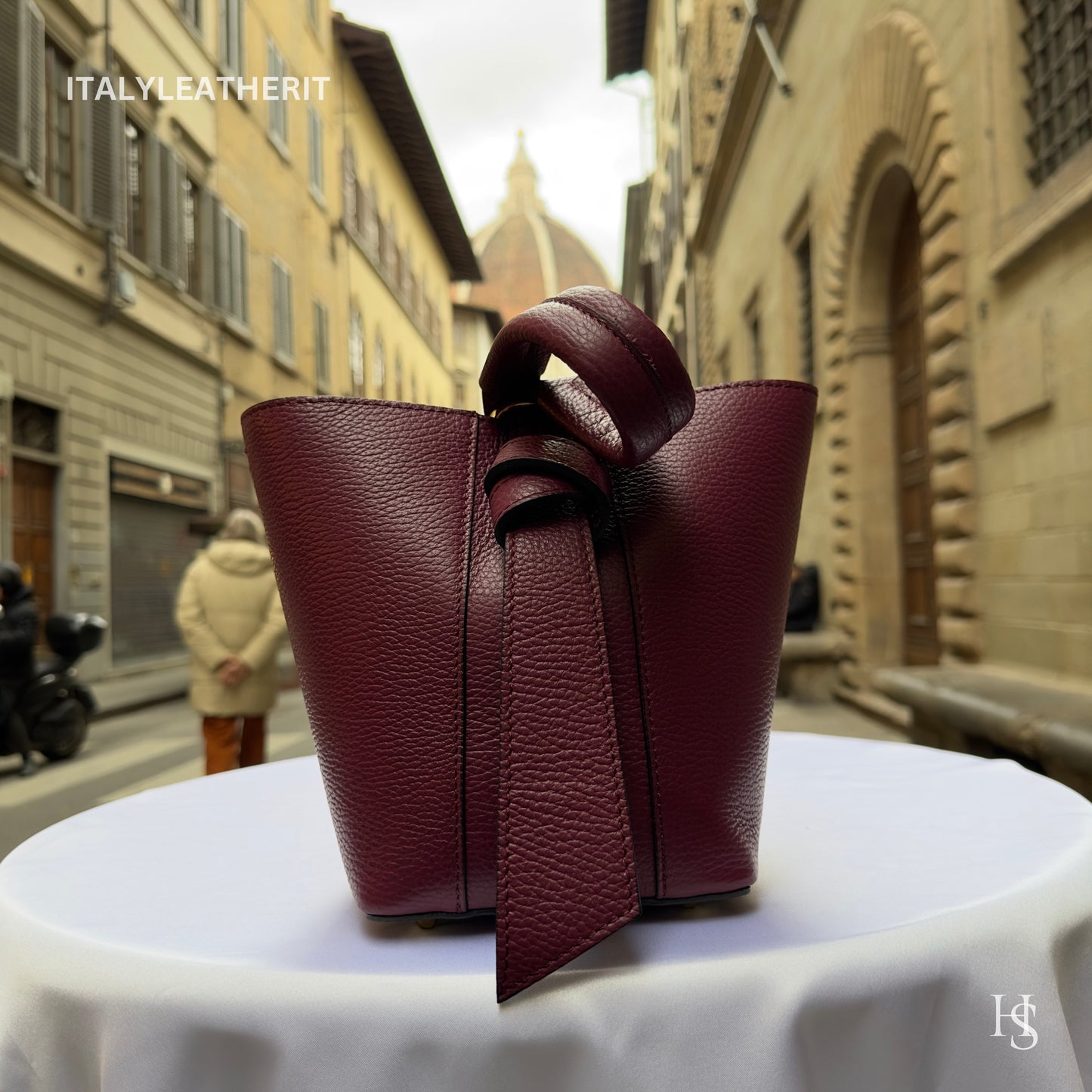 Italian Handmade Leather Bags For Women l l Elegant Leather Tote From Florence, Bucket bag