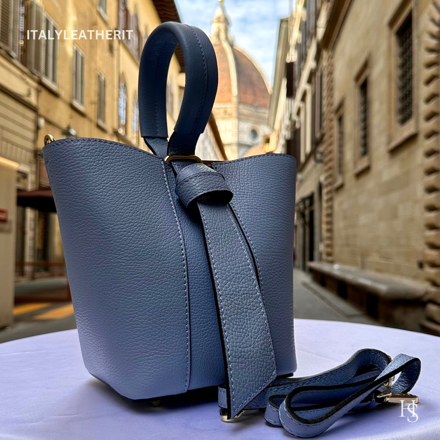 Italian Handmade Leather Bags For Woman l l Elegant Leather Tote From Florence, Bucket bag
