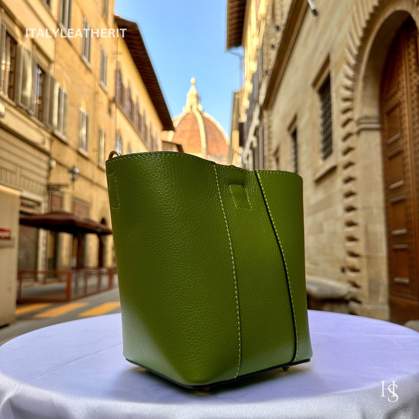 Italian Handmade Leather Bags For Woman l l Elegant Leather Tote From Florence, Bucket bag, Leather bag