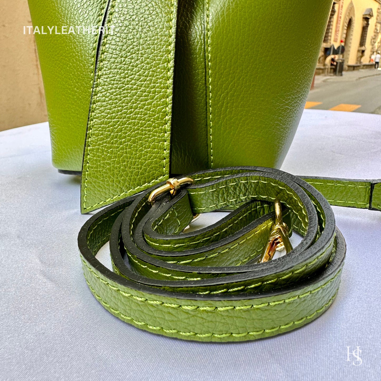 Italian Handmade Leather Bags For Woman l l Elegant Leather Tote From Florence, Bucket bag, Leather bag