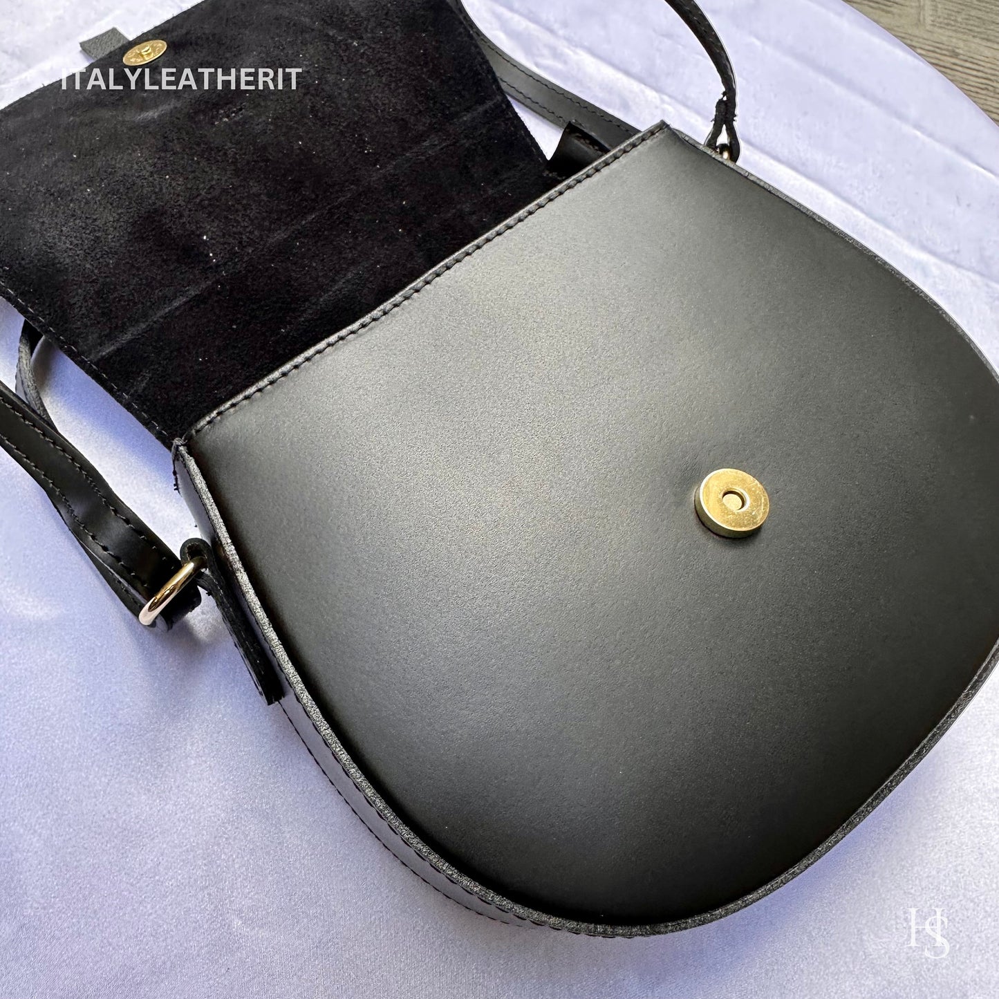 Italian Handmade Leather Bags For Women | Elegant Black Leather Tote From Florence, Stylish Crossbody Bag