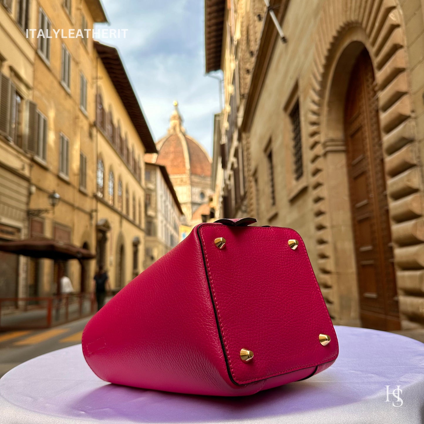 Italian Handmade Leather Bags For Women l l Elegant Leather Tote From Florence, Bucket bag, fuchsia tote, fashion bag