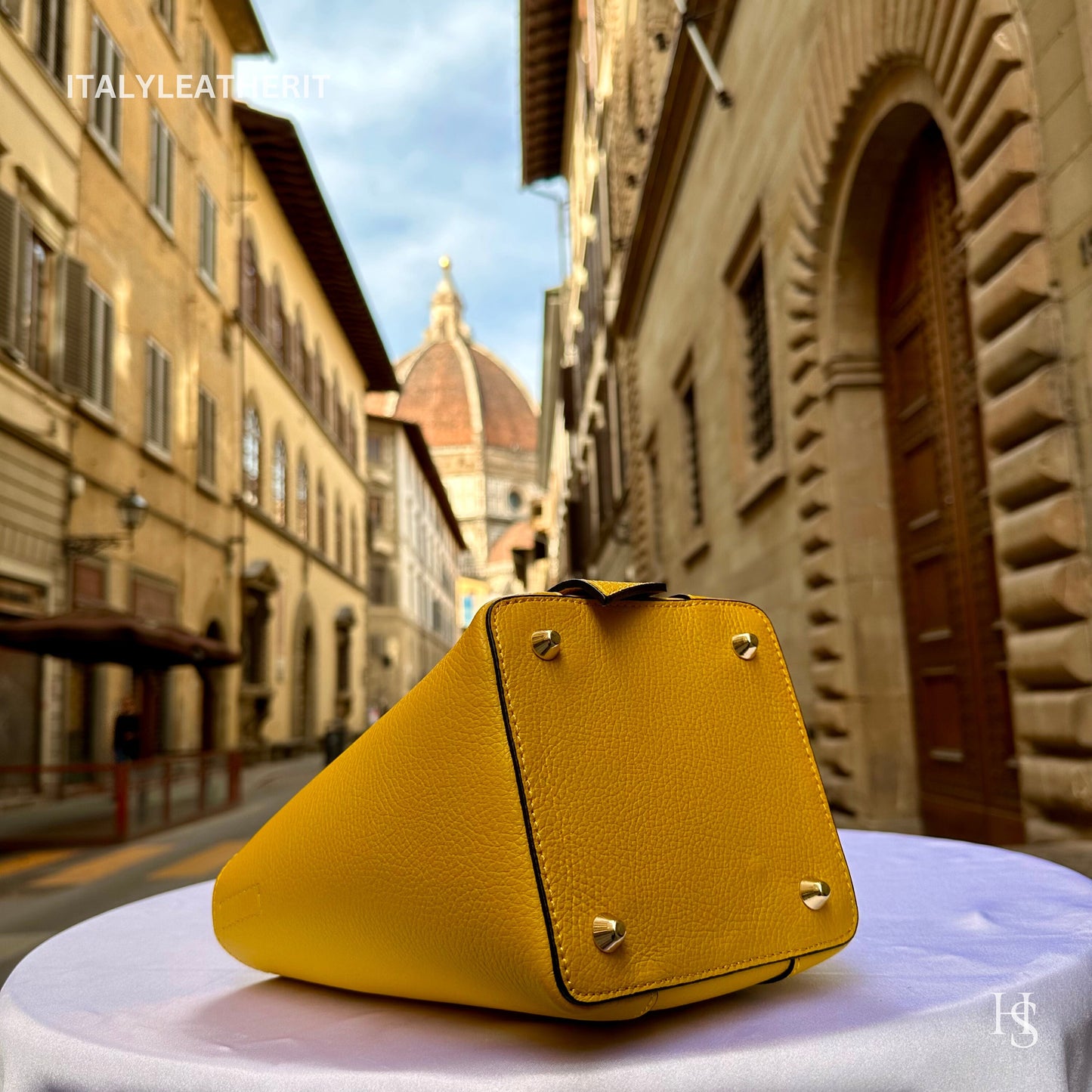 Italian Handmade Leather Bags For Women l l Elegant Leather Tote From Florence, Bucket bag, Made in Italy