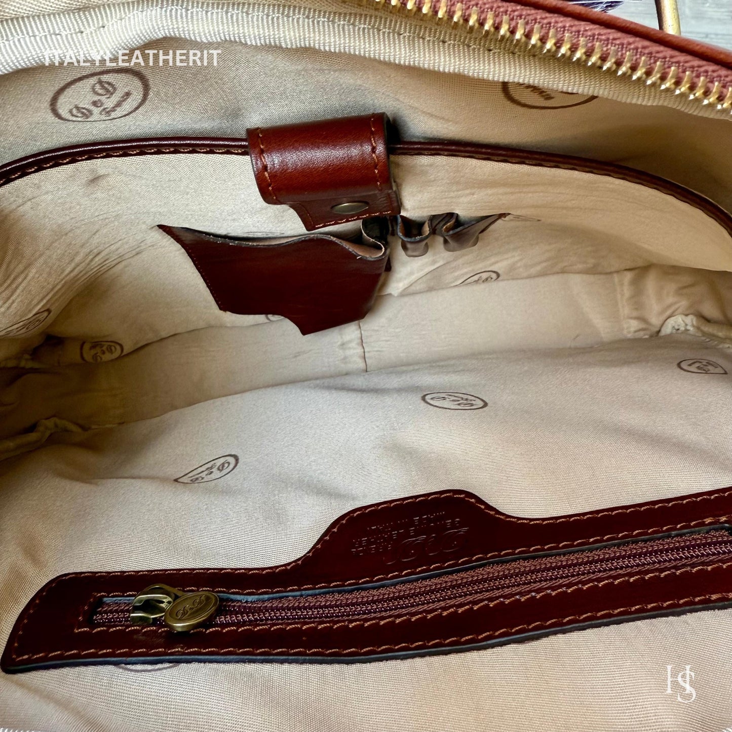 Italian Handmade Leather Briefcase Bags for Men | Elevate Your Style with Exquisite Craftsmanship made in Italy