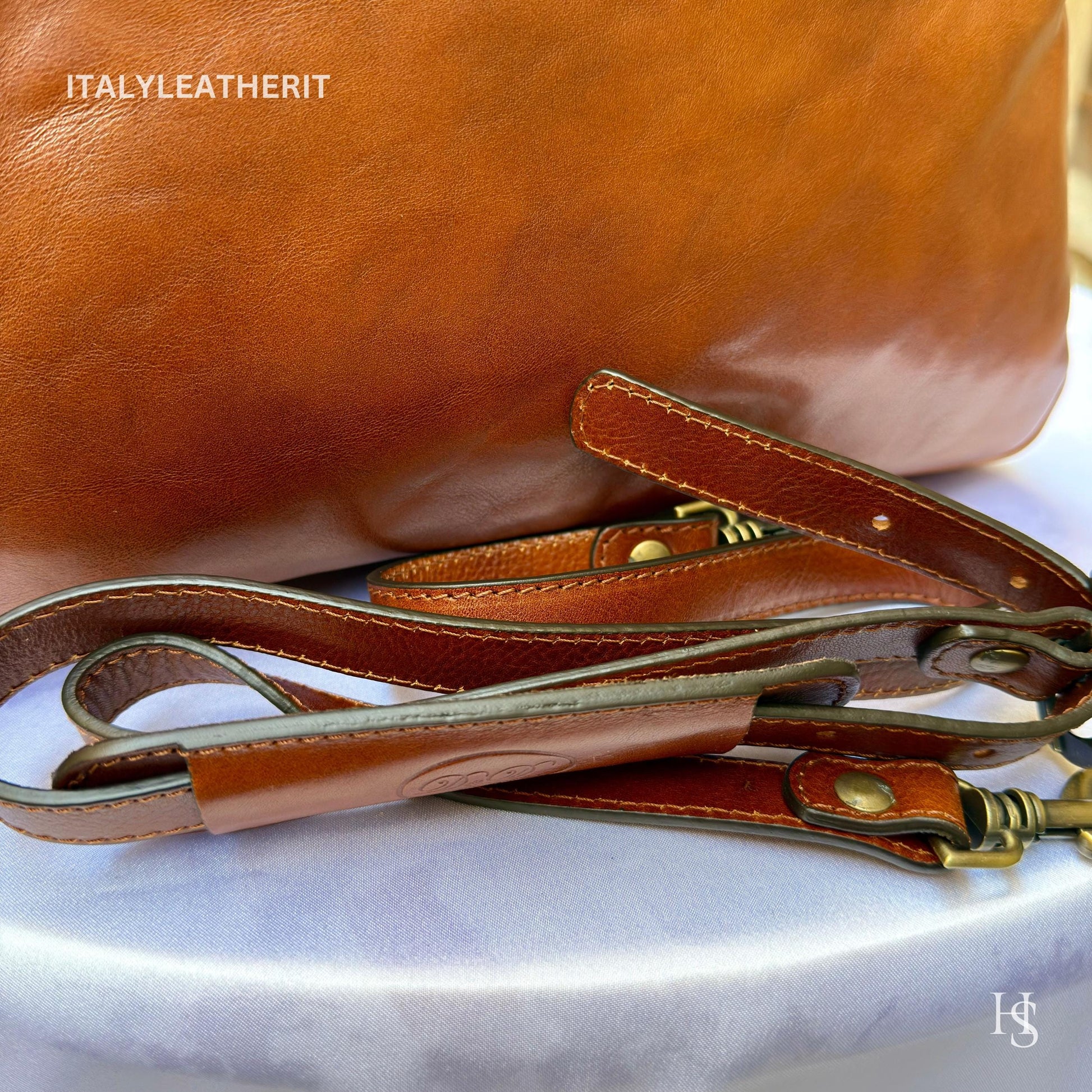 Italian Handmade Leather Briefcase Bags for Men | Elevate Your Style with Exquisite Craftsmanship made in Italy