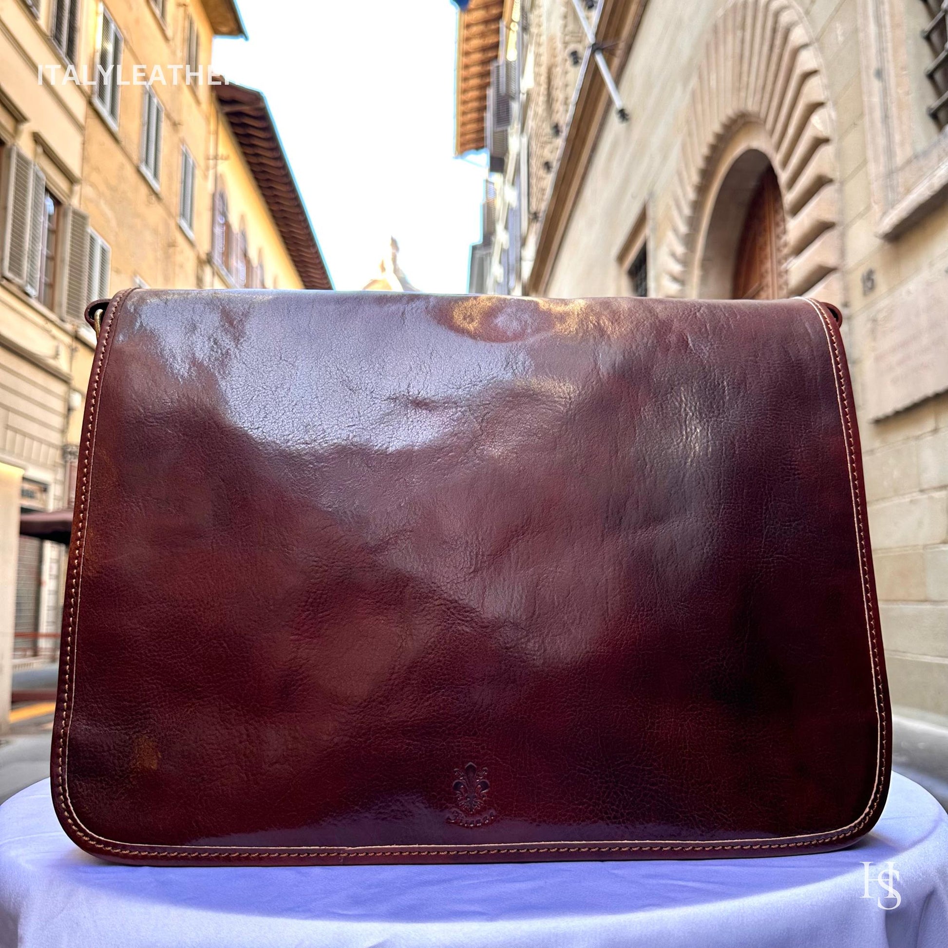 Italian Handmade Leather Satchels Bags for Men | Elevate Your Style with Exquisite Craftsmanship made in Italy from Florence - Italy Leather Shop