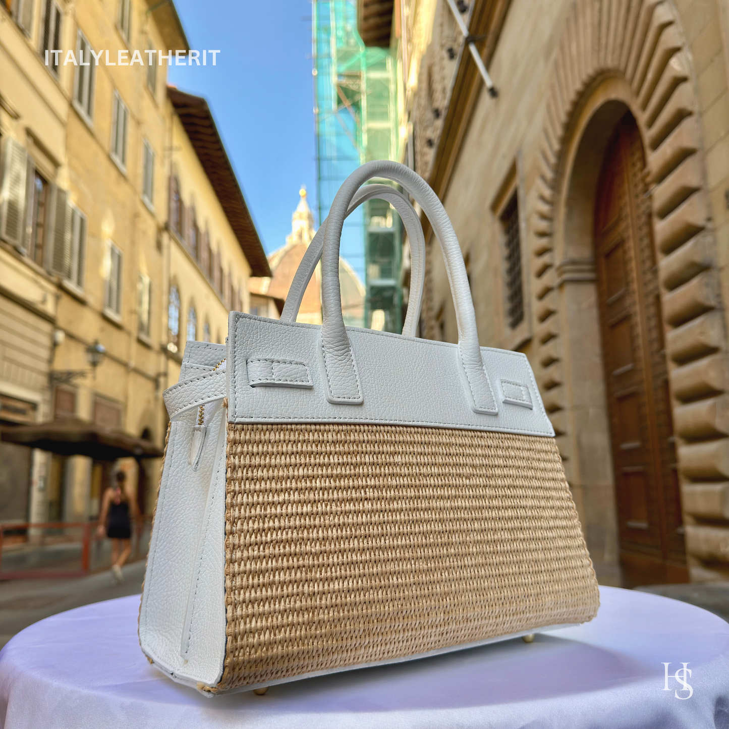 Elegant Italian Leather & Straw Bags for Women Handmade in Florence - Italy Leather Shop