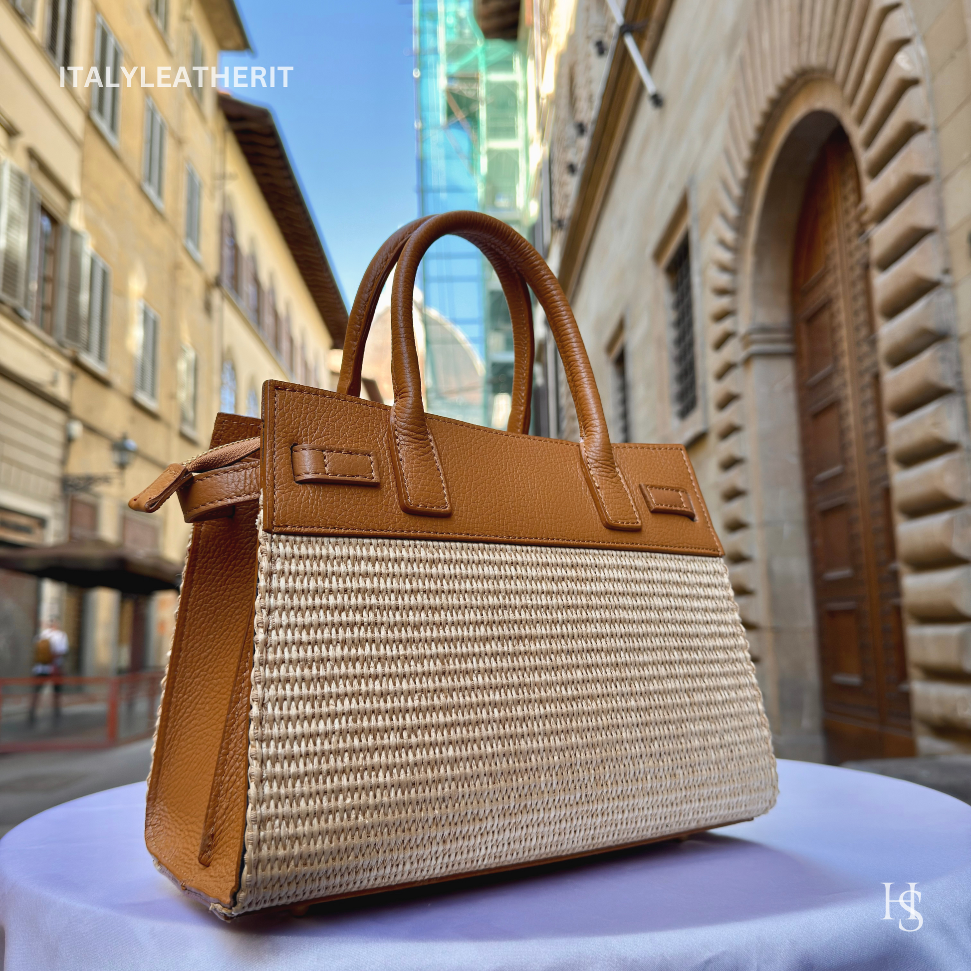 Elegant Italian Leather & Straw Bags for Women Handmade in Florence - Italy Leather Shop