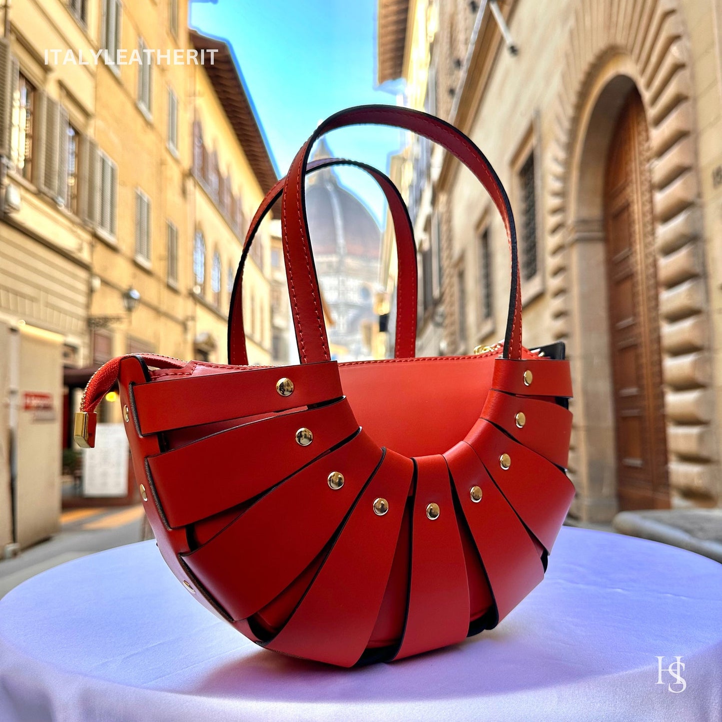 Elegant Italian Leather Shoulder Tote Crafted in Florence Handcrafted in Florence - Italy Leather Shop