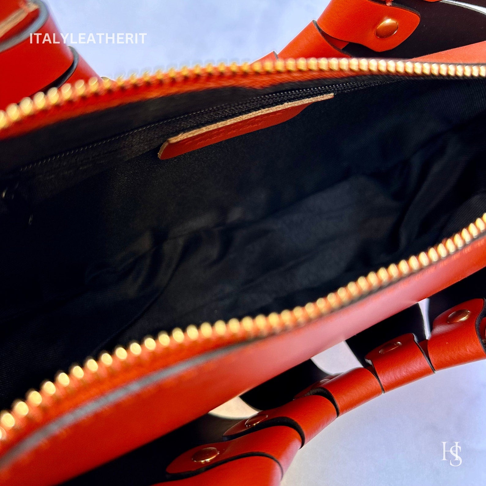 Elegant Italian Leather Shoulder Tote Crafted in Florence Handcrafted in Florence - Italy Leather Shop