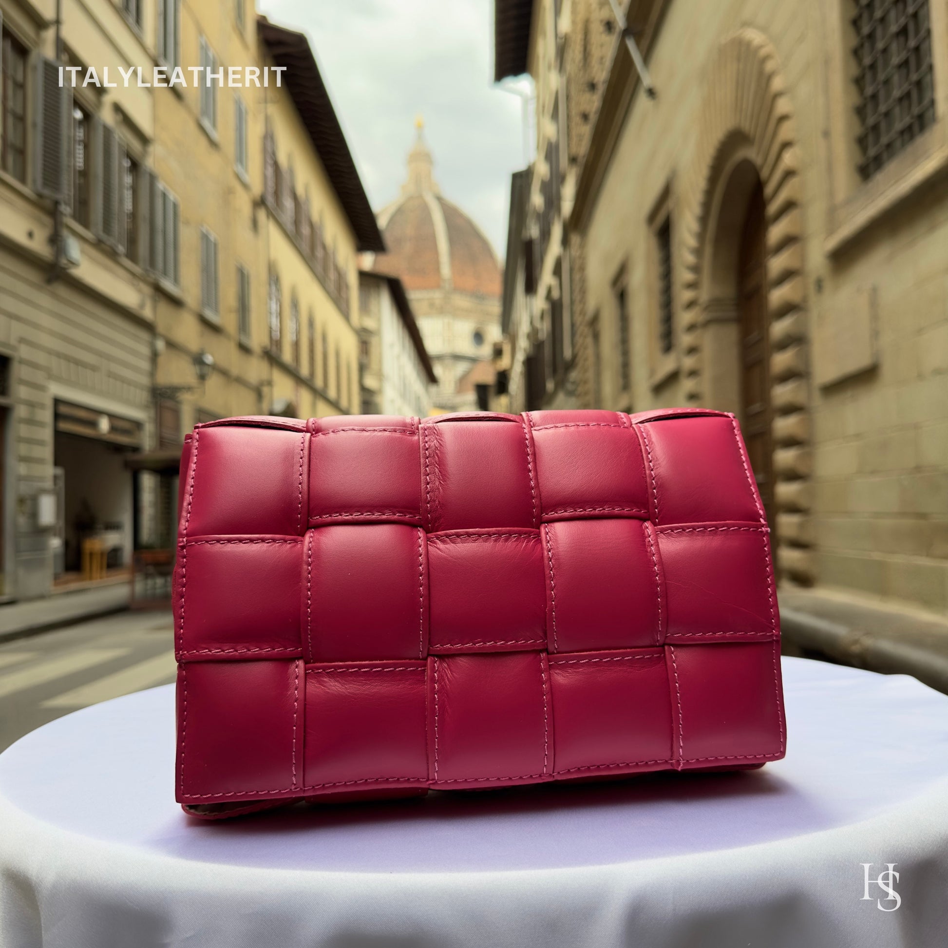 Italian Handmade Leather Bags for Women | Elegant Pink Leather Crossbody Bag from Florence