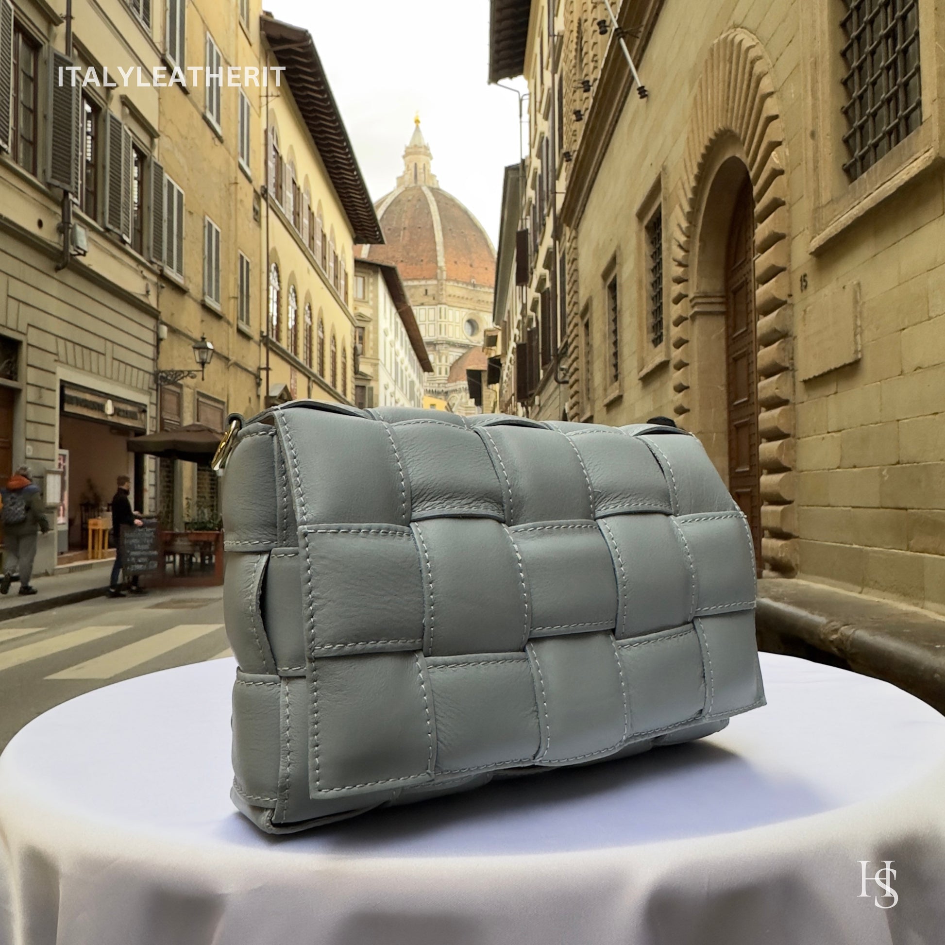 Italian Handmade Leather Bags For Woman l l Elegant Leather Tote From Florence, soft leather, Made in Italy
