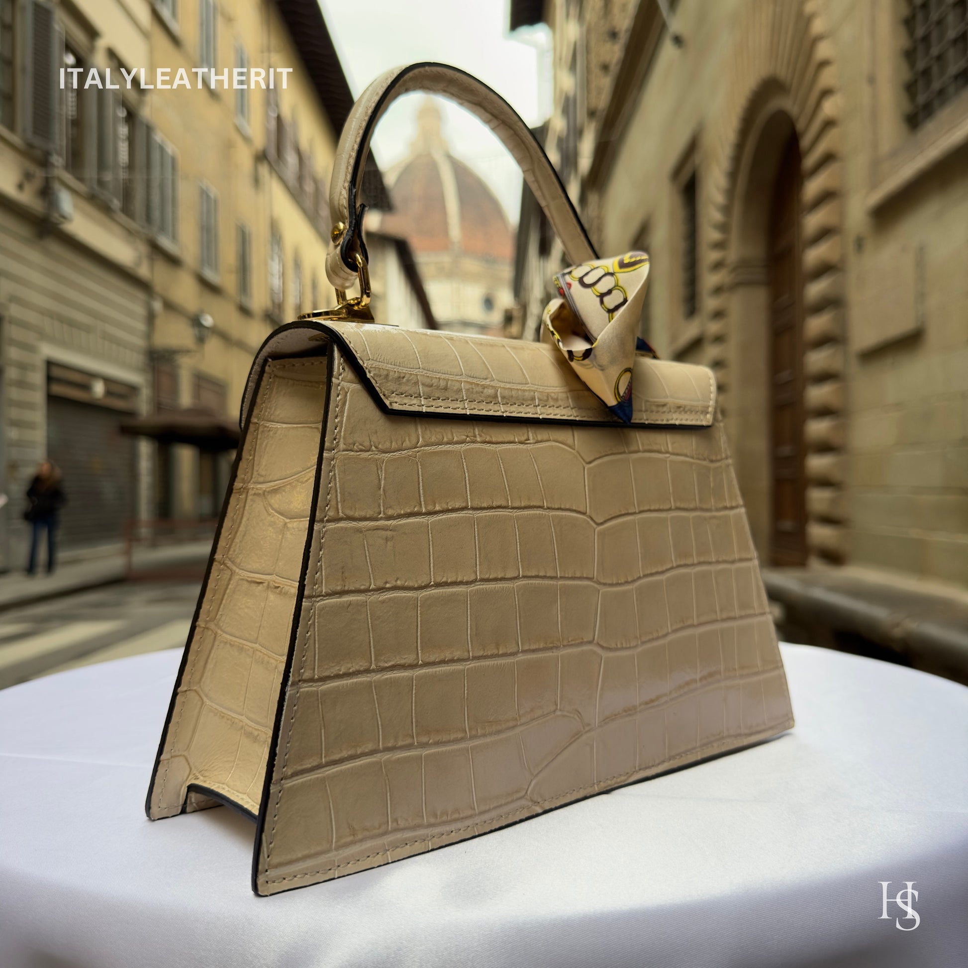 Italian Handmade Leather Bags For Woman l l Elegant Leather Tote From Florence, Formal event purses