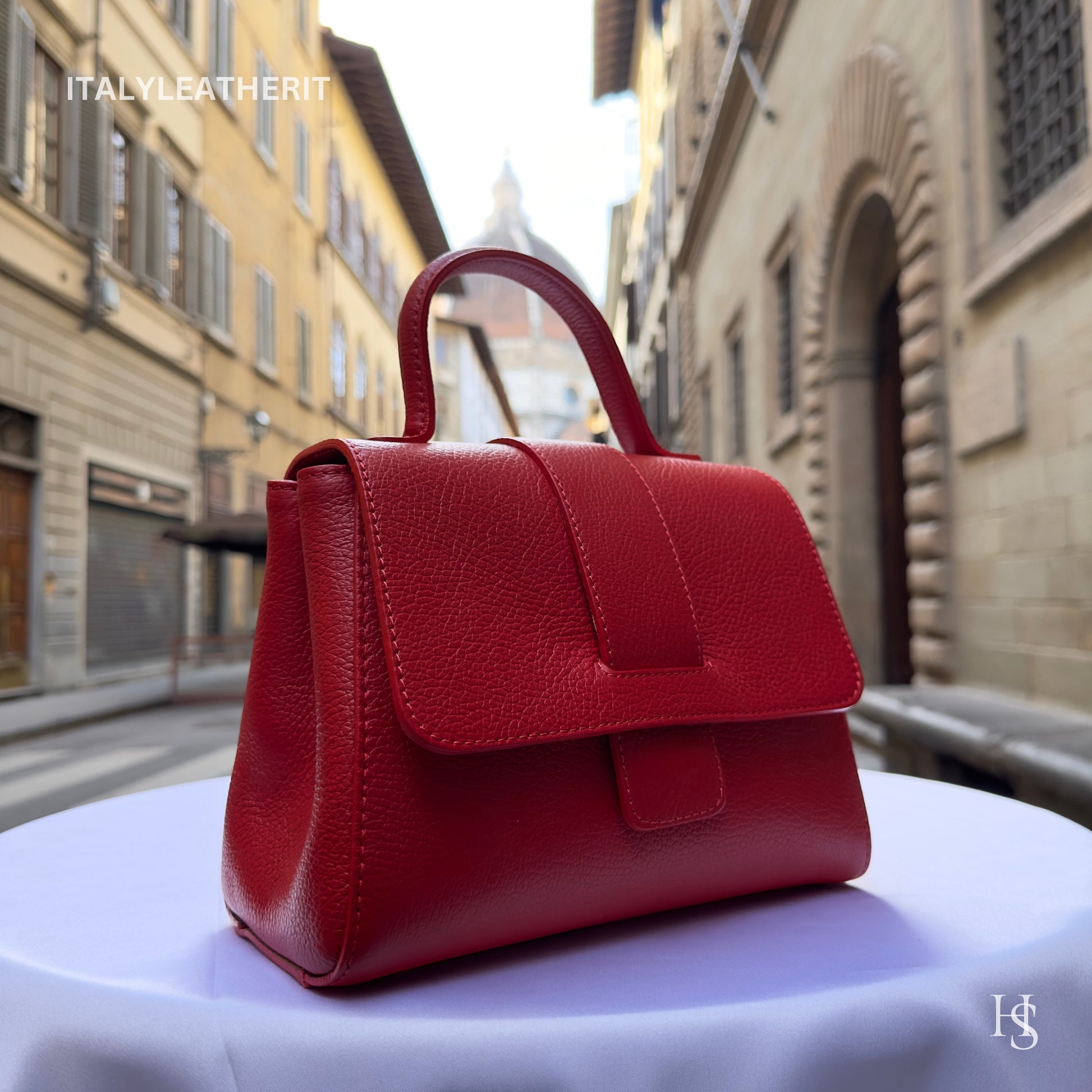 Italian Handmade Leather Bags For Women | Elegant Red Leather Handbag From Florence | Premium Italian Craftsmanship