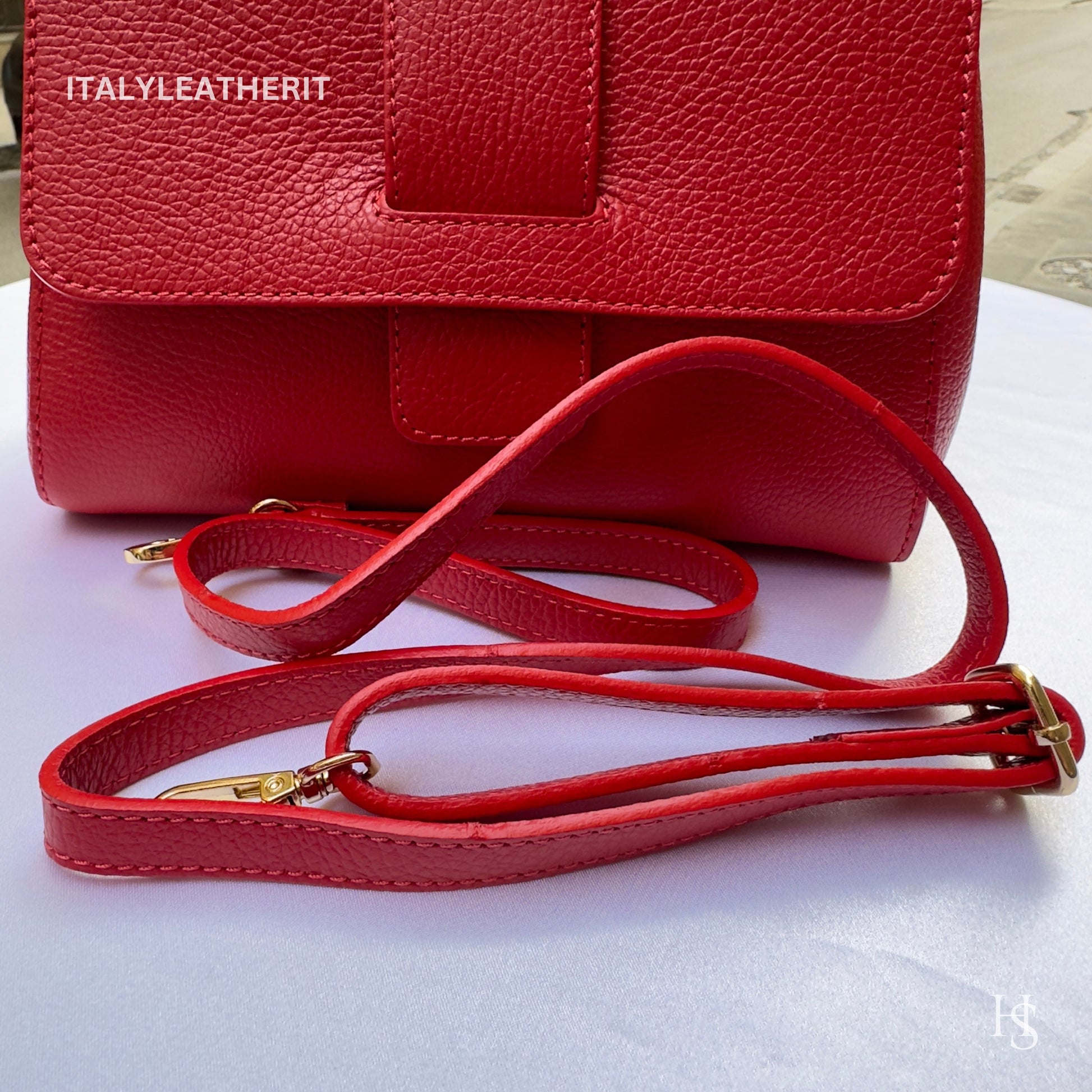 Italian Handmade Leather Bags For Women | Elegant Red Leather Handbag From Florence | Premium Italian Craftsmanship