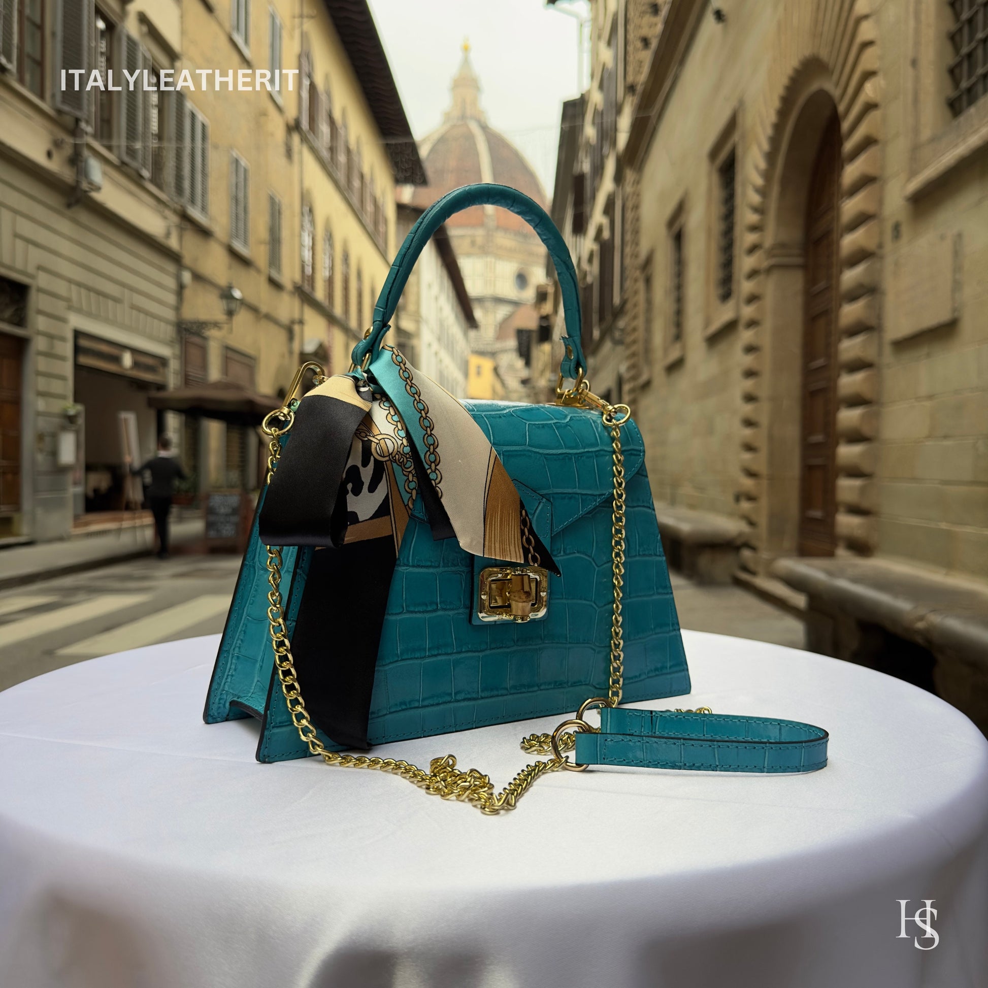 Handmade Italian Leather Bags for Women | Elegant Leather Tote from Florence | Made in Italy