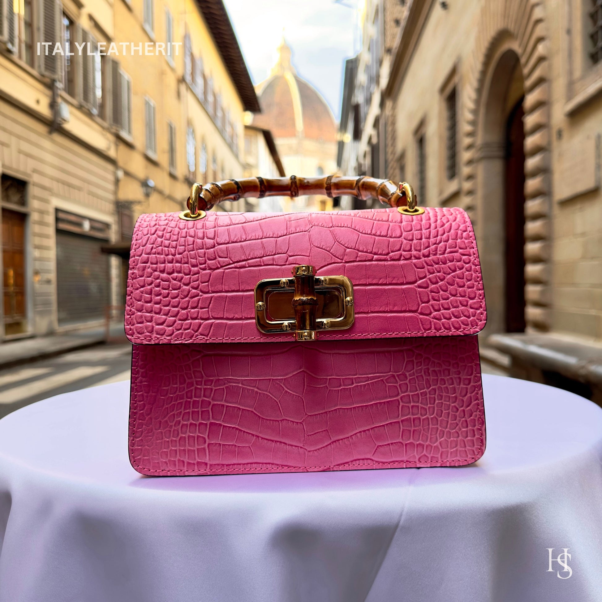 Italian Handmade Leather Bags For Woman l l Elegant Leather Tote From Florence, made in Italy, Pink Mini Crossbody Bag