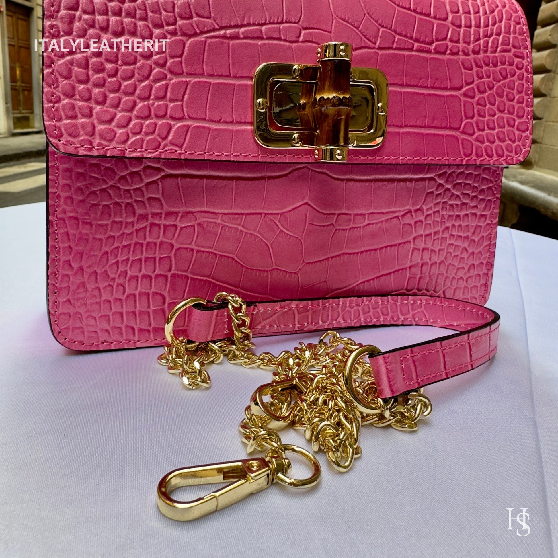 Italian Handmade Leather Bags For Woman l l Elegant Leather Tote From Florence, made in Italy, Pink Mini Crossbody Bag