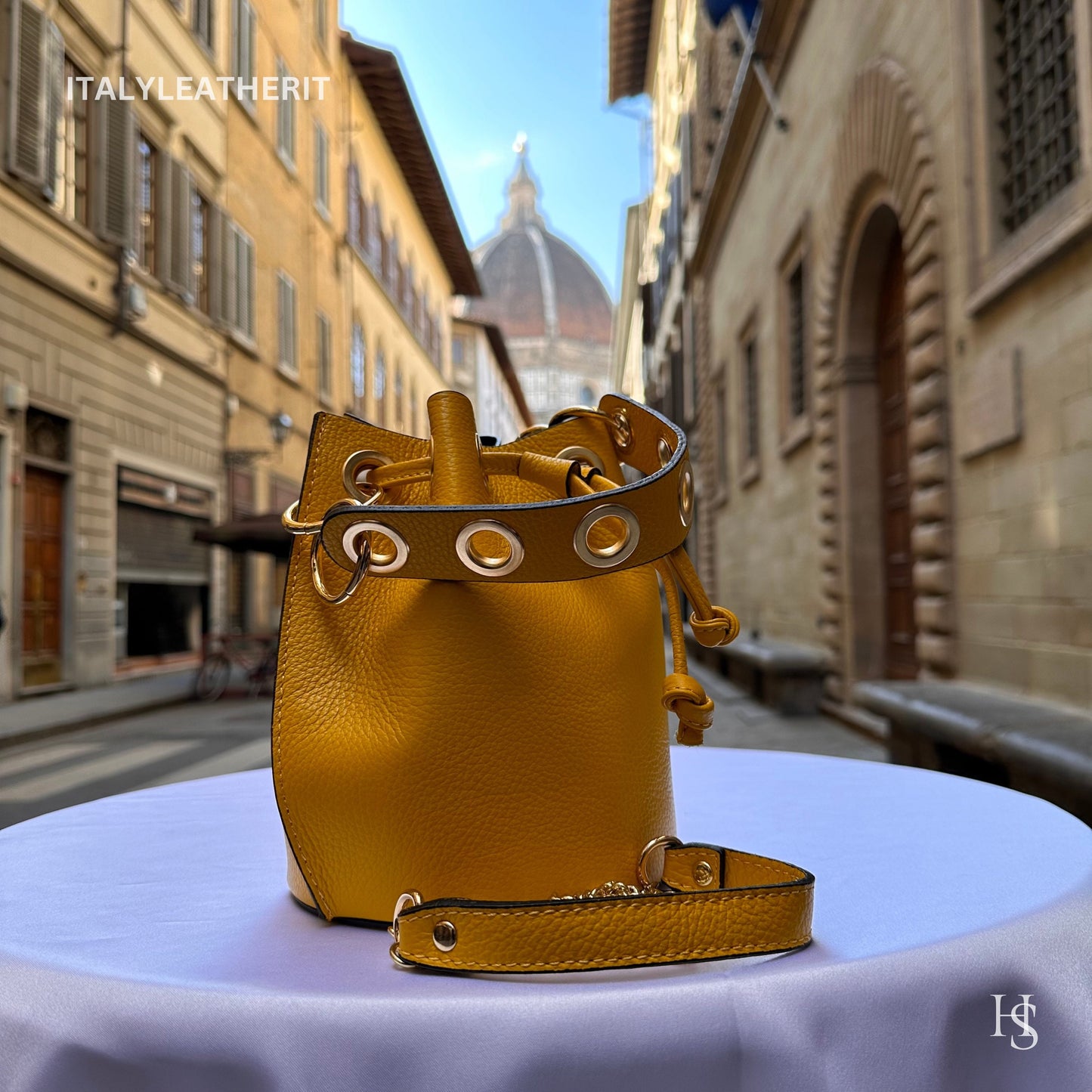 Italian Handmade Leather Bags For Women l l Elegant Leather Tote From Florence, Bucket bag, small bag
