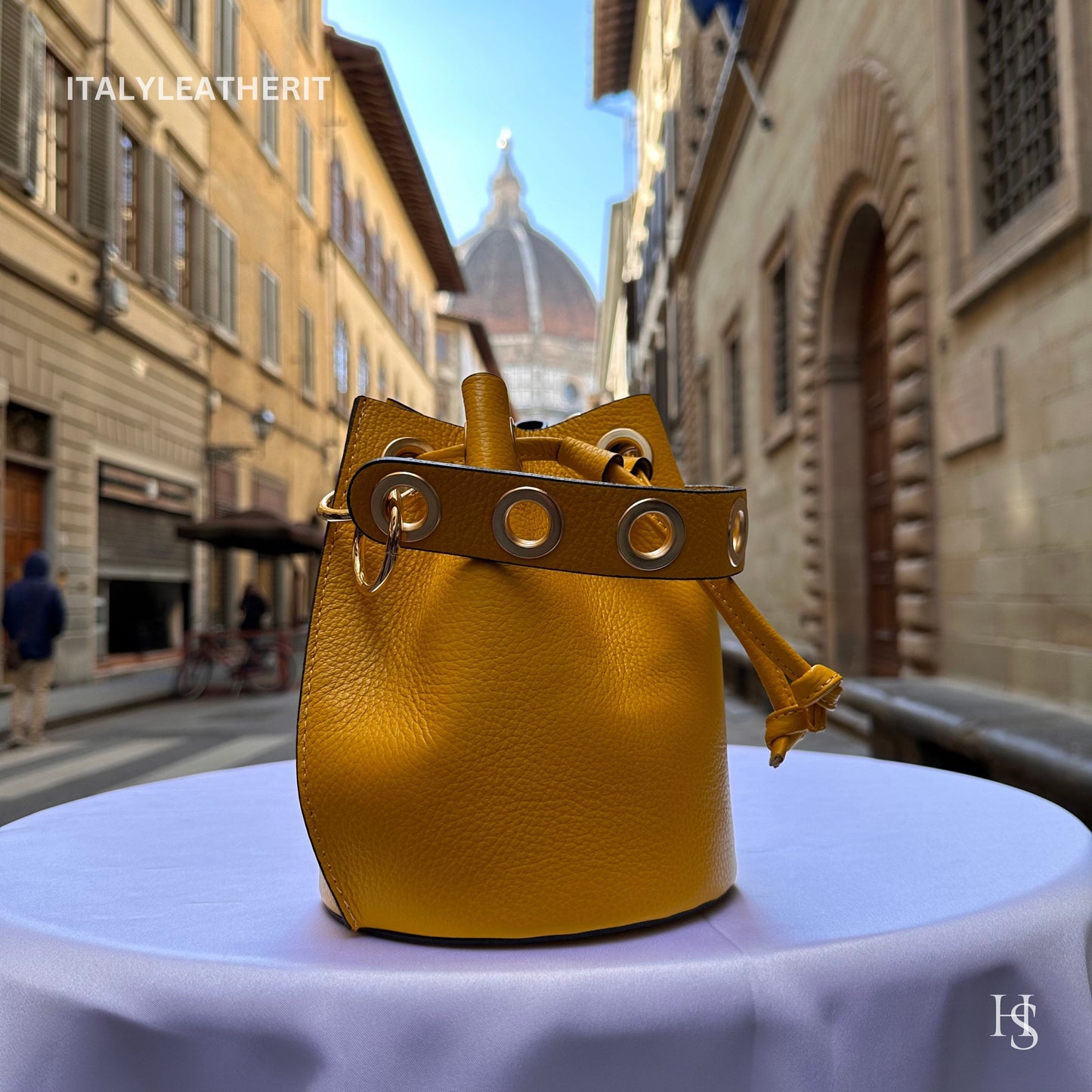 Italian Handmade Leather Bags For Women l l Elegant Leather Tote From Florence, Bucket bag, small bag