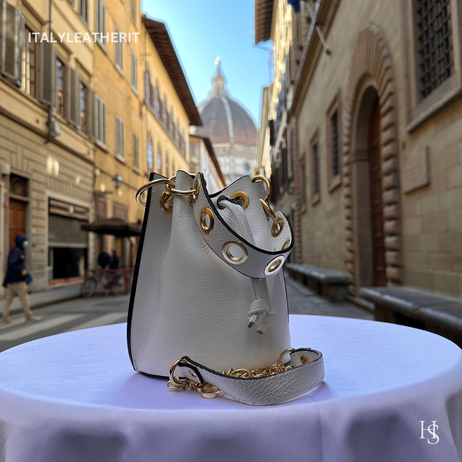 Italian Handmade Leather Bags For Woman l l Elegant Leather Tote From Florence, White leather tote, Bucket bag