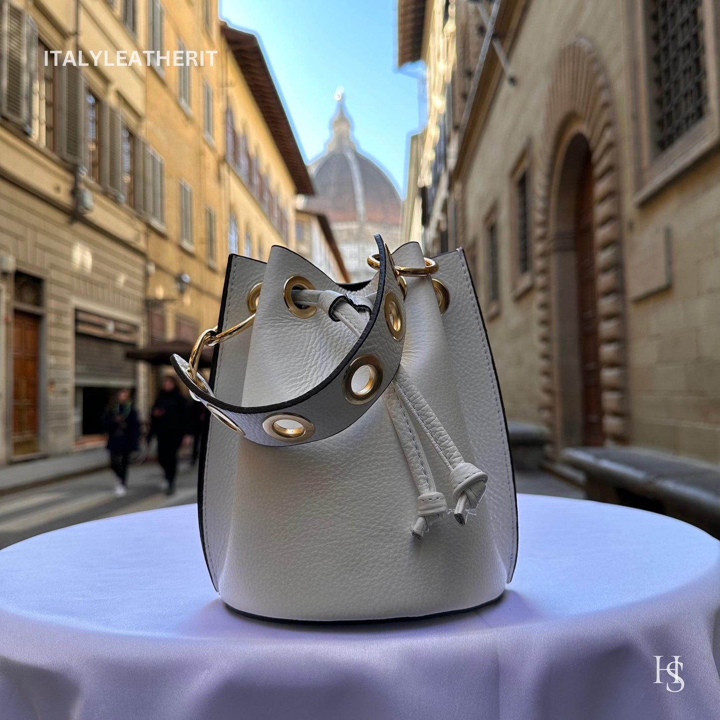 Italian Handmade Leather Bags For Woman l l Elegant Leather Tote From Florence, White leather tote, Bucket bag