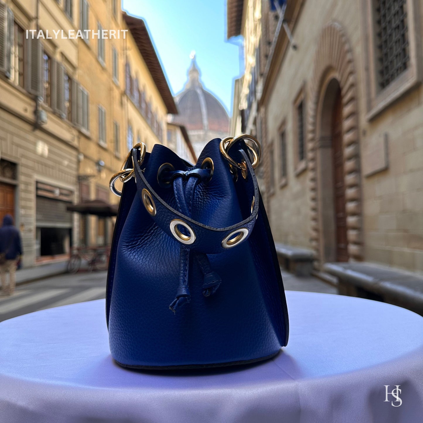 Italian Handmade Leather Bags For Women l l Elegant Leather Tote From Florence, Bucket bag, blue purse