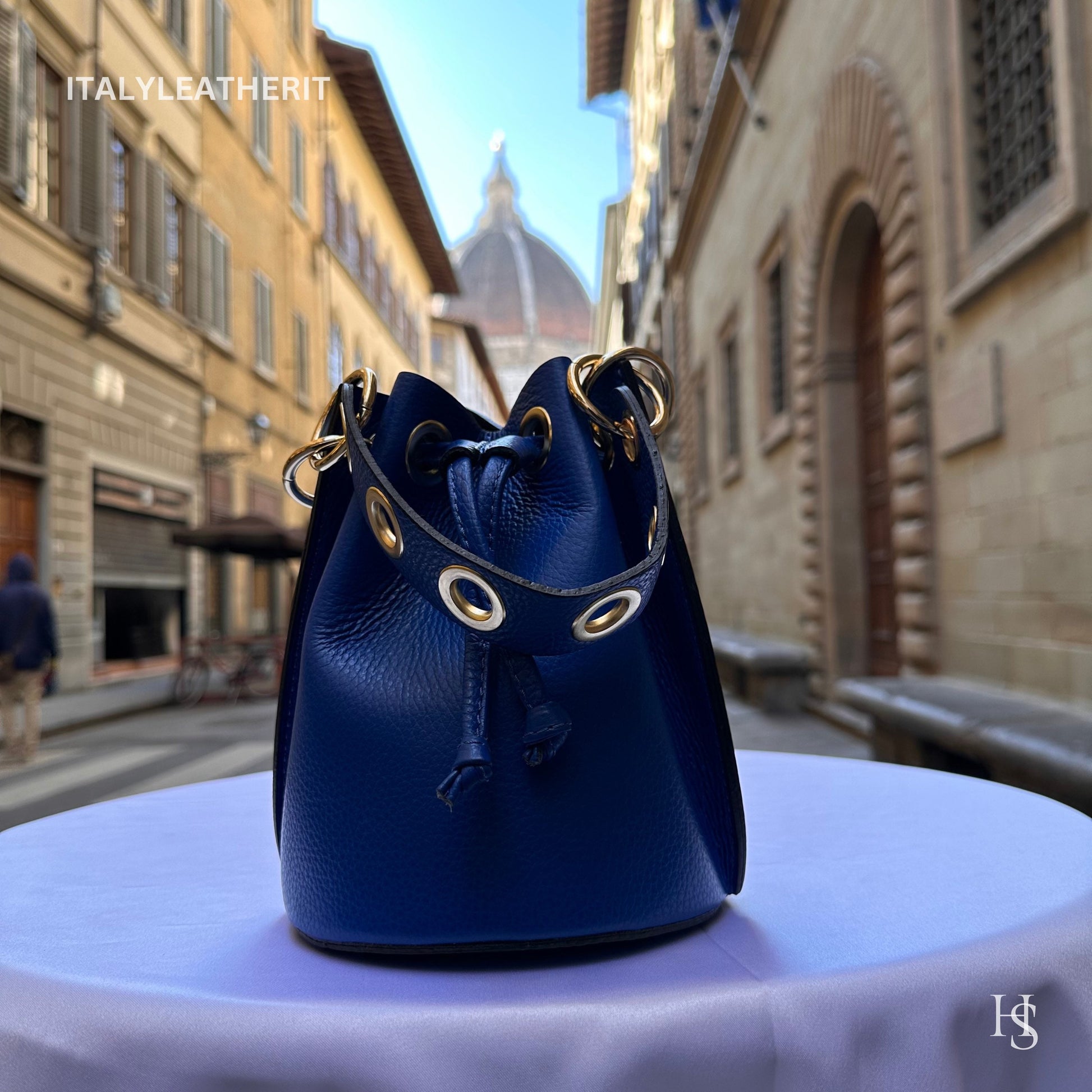 Italian Handmade Leather Bags For Women l l Elegant Leather Tote From Florence, Bucket bag, blue purse