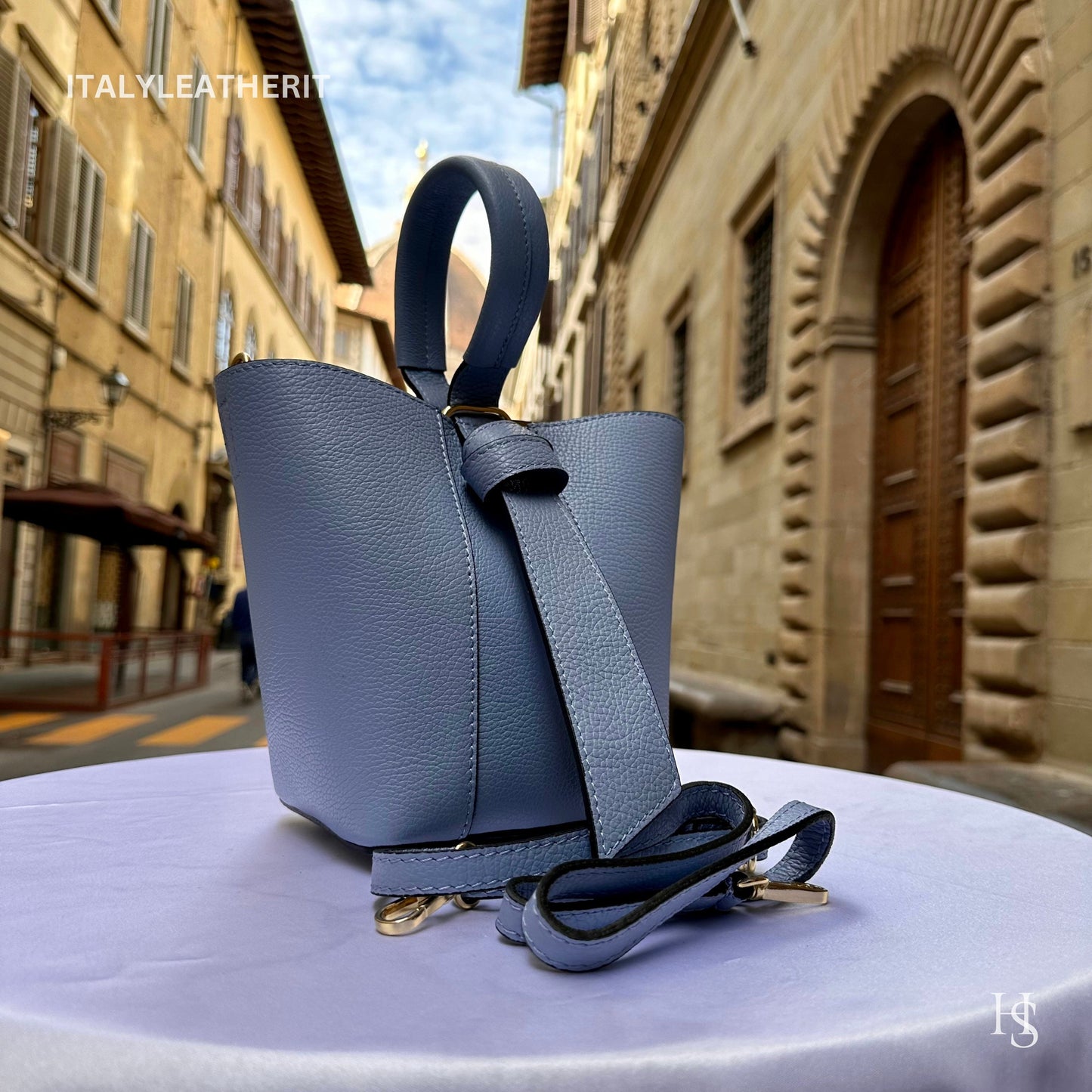 Italian Handmade Leather Bags For Woman l l Elegant Leather Tote From Florence, Bucket bag