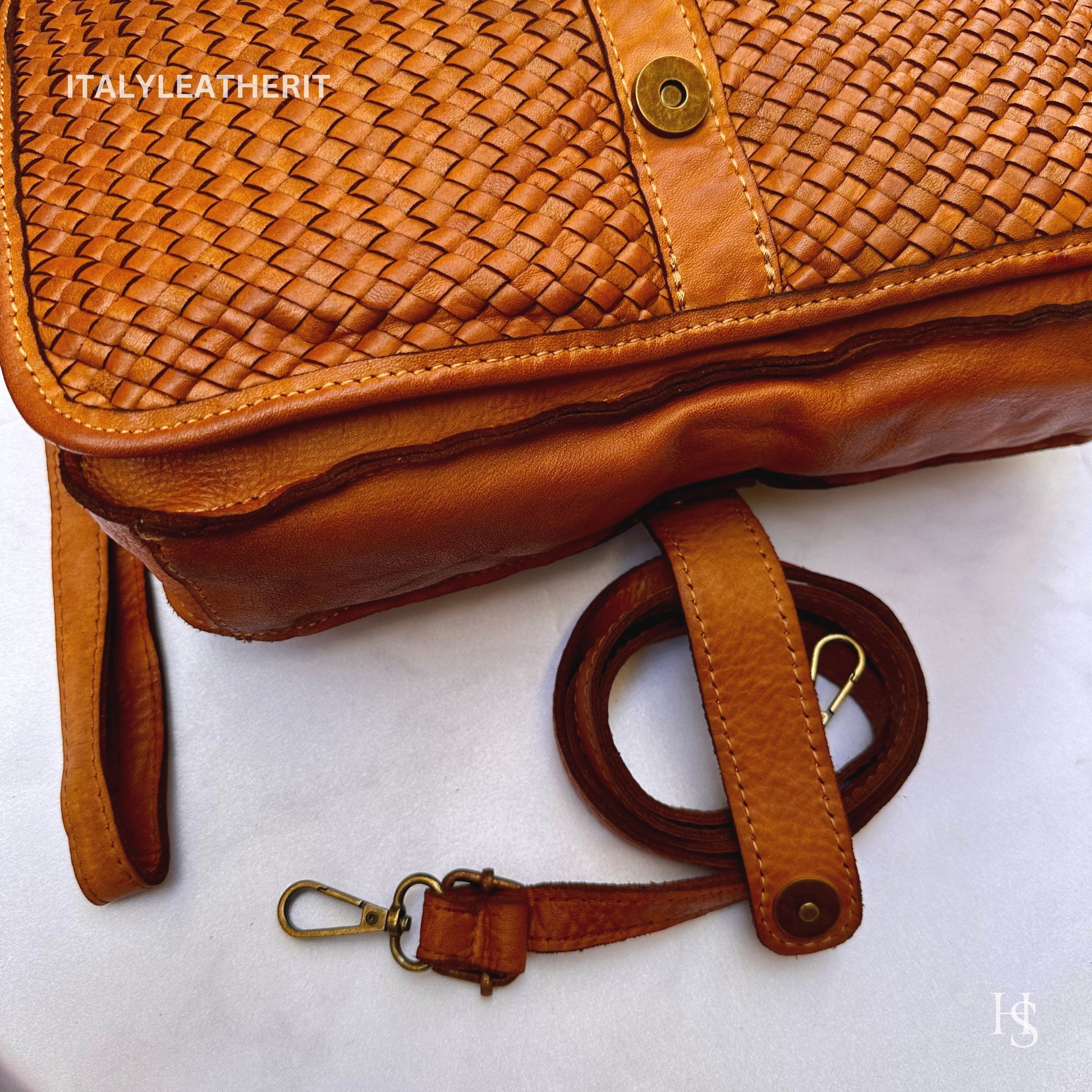 Italian Handmade Soft Leather Bags For Woman l l Soft Leather From Florence ll Intricate Weaving Made In Italy