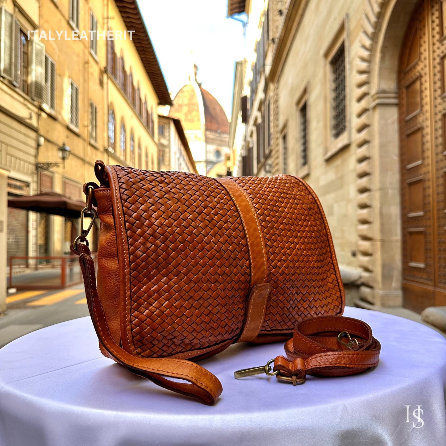 Italian Handmade Soft Leather Bags For Woman l l Soft Leather From Florence ll Intricate Weaving Made In Italy