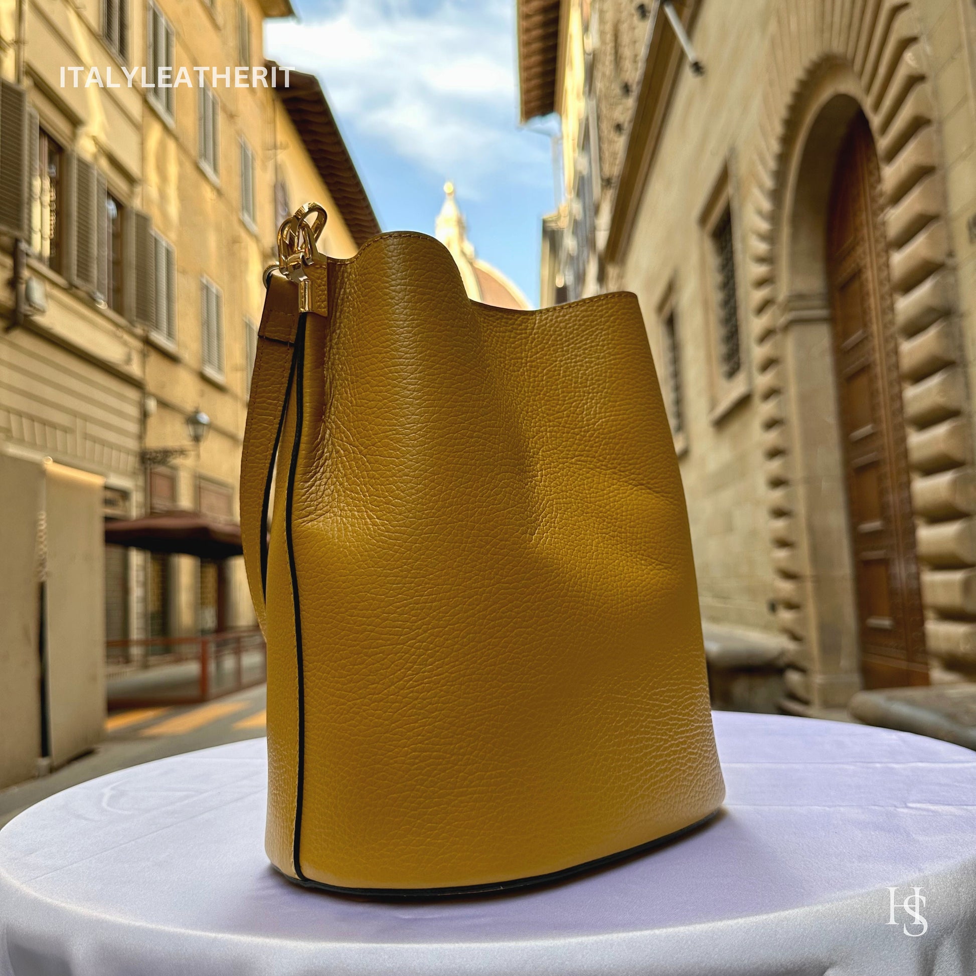 Italian Handmade Leather Bags For Woman l l Elegant Leather Tote From Florence || Made in Italy, Bucket bag