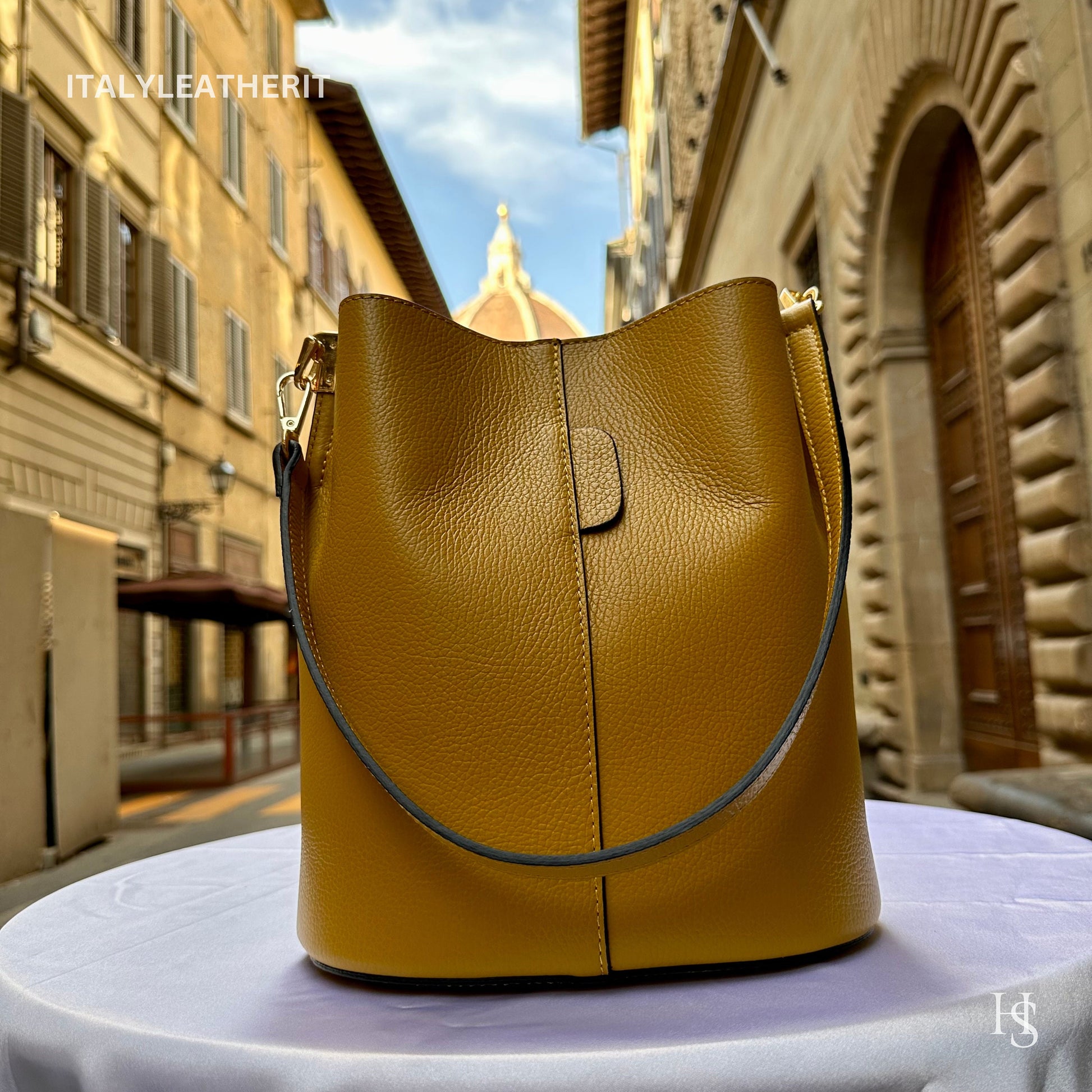 Italian Handmade Leather Bags For Woman l l Elegant Leather Tote From Florence || Made in Italy, Bucket bag