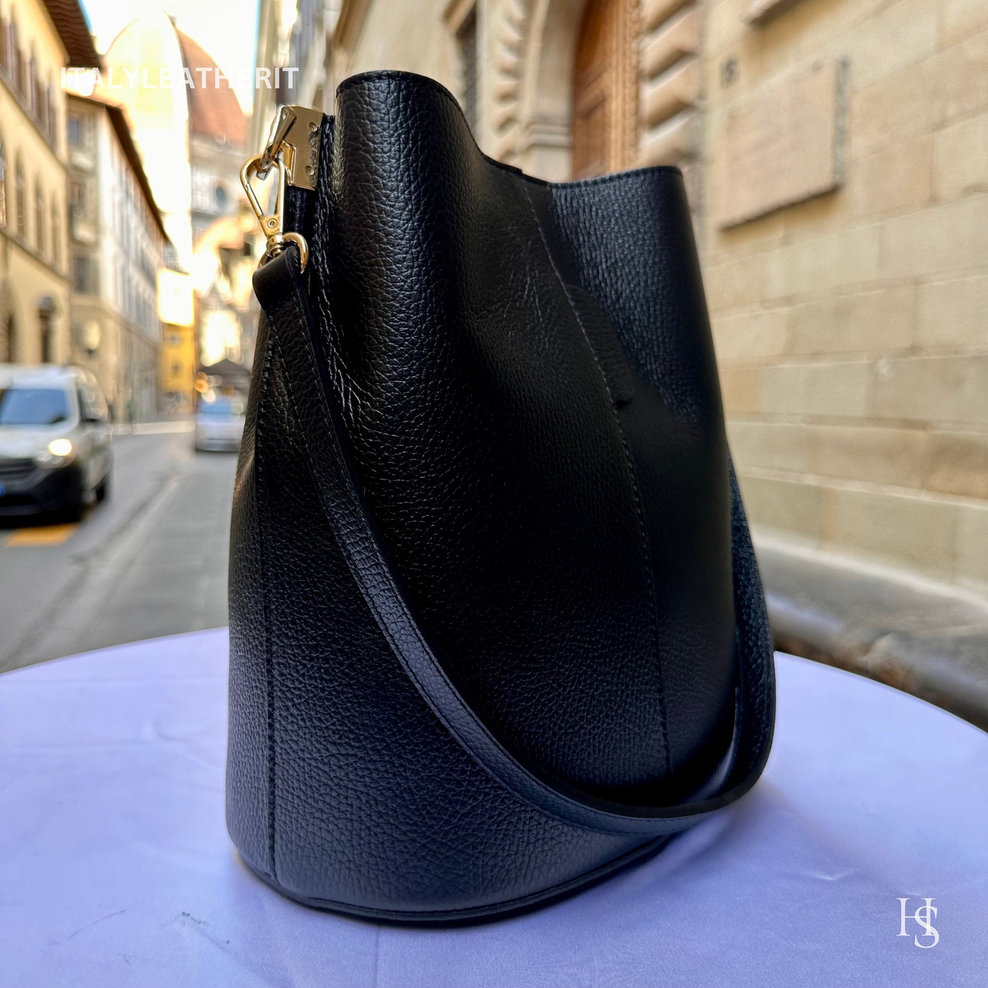 Italian Handmade Leather Bags For Woman l l Elegant Leather Tote From Florence || Made in Italy, black bucket bag