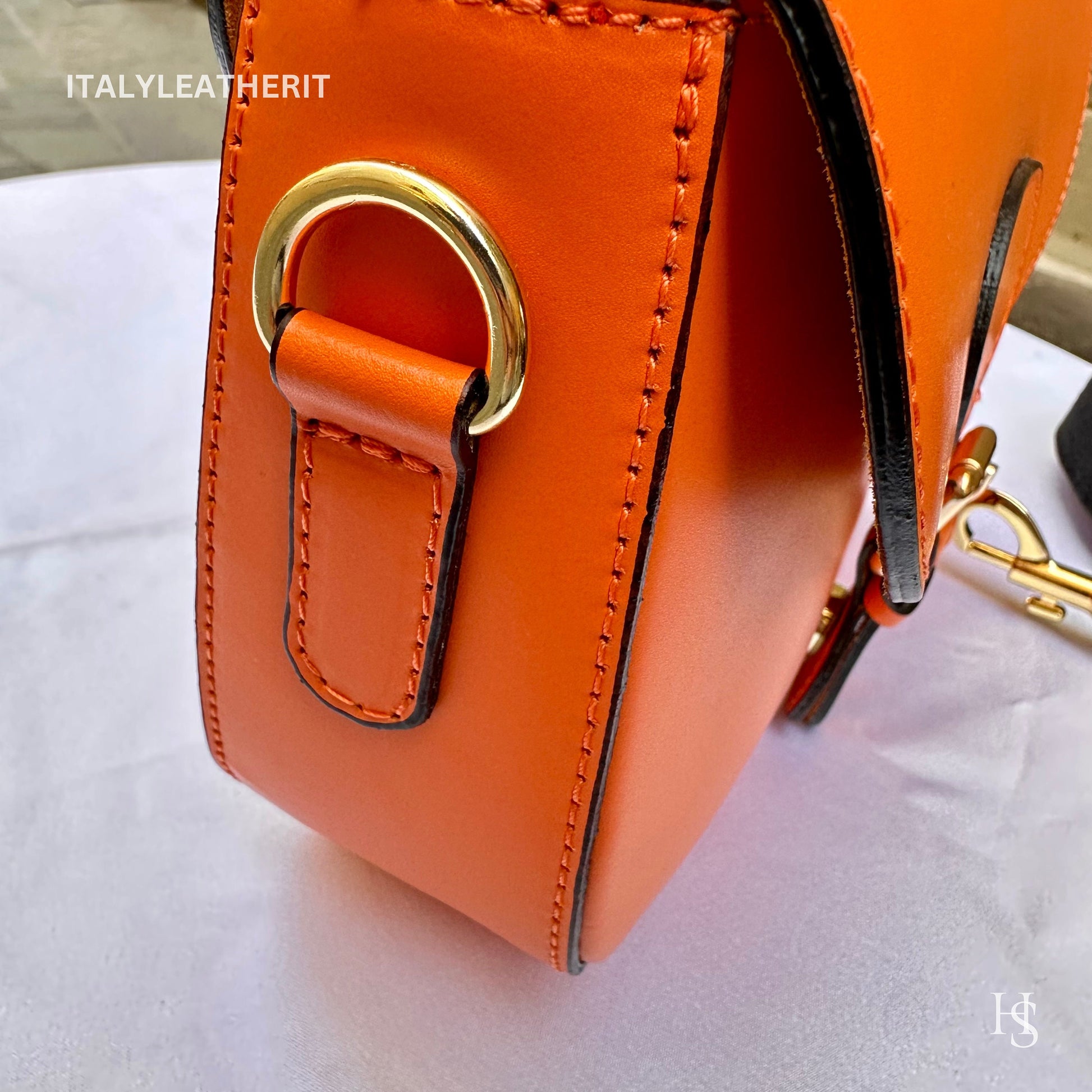 Italian Handmade Leather Bags For Women | Elegant Leather Tote & Crossbody Bag From Florence