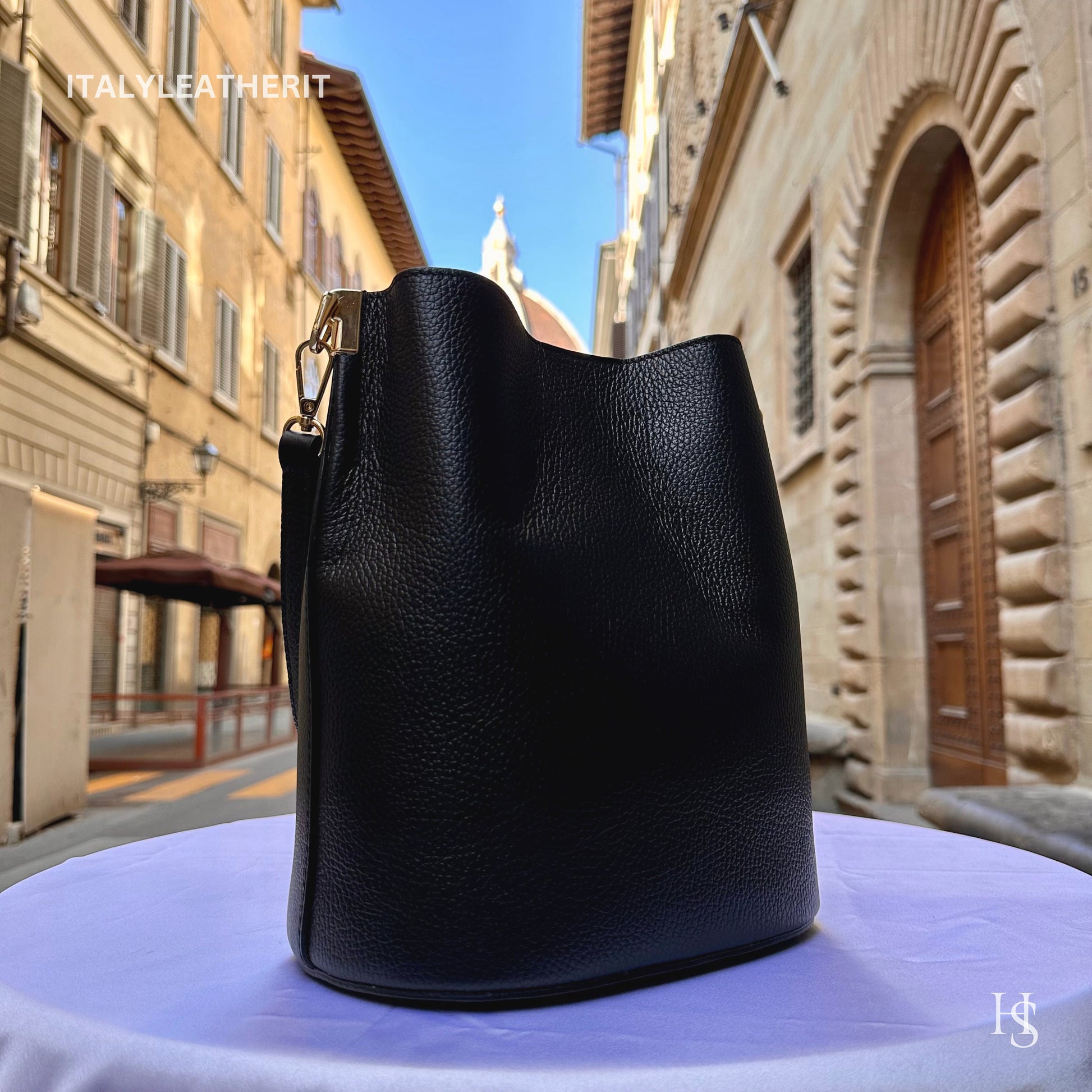 Italian Handmade Leather Bags For Woman l l Elegant Leather Tote From Florence || Made in Italy, black bucket bag