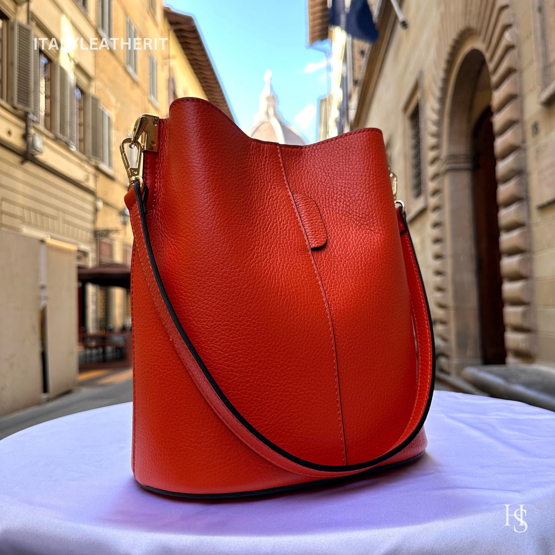 Italian Handmade Leather Bags For Woman l l Elegant Leather Tote From Florence || Made in Italy, Bucket bag