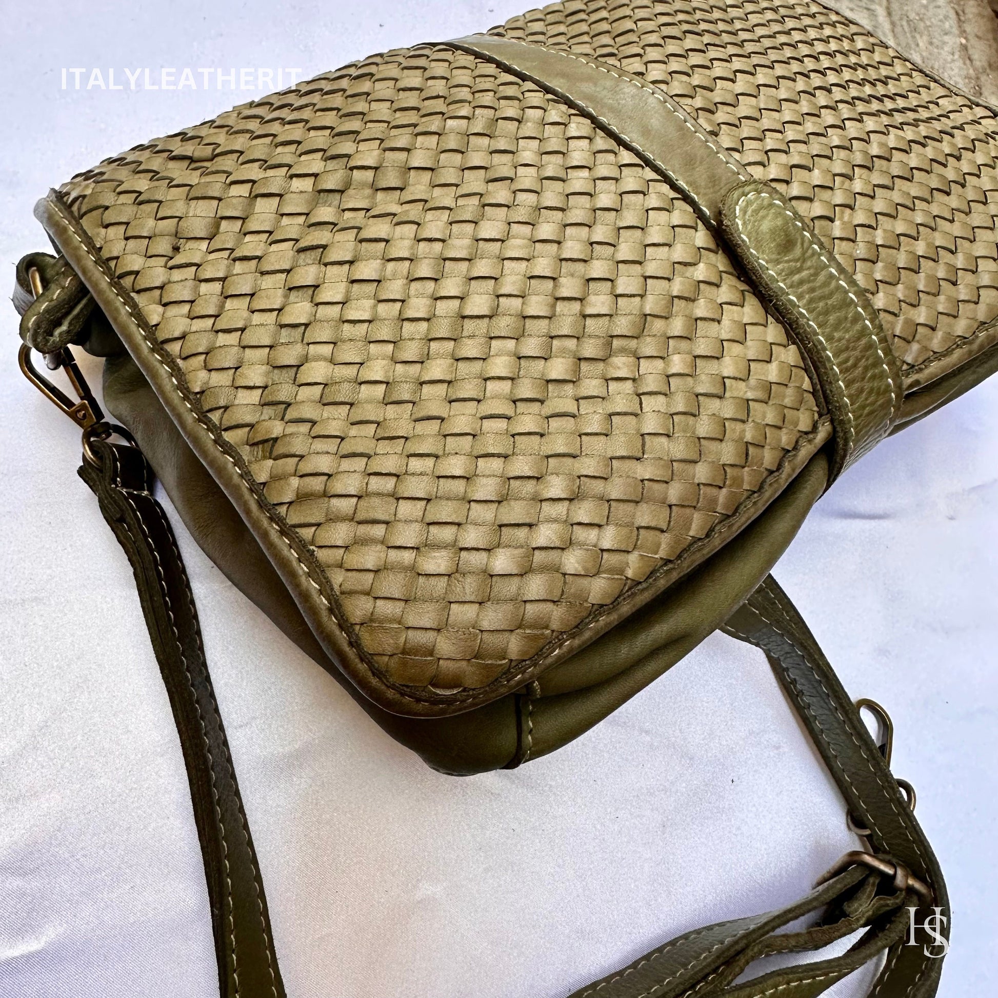 Italian Handmade Soft Leather Bags For Woman l l Soft Leather From Florence ll Intricate Weaving Made In Italy
