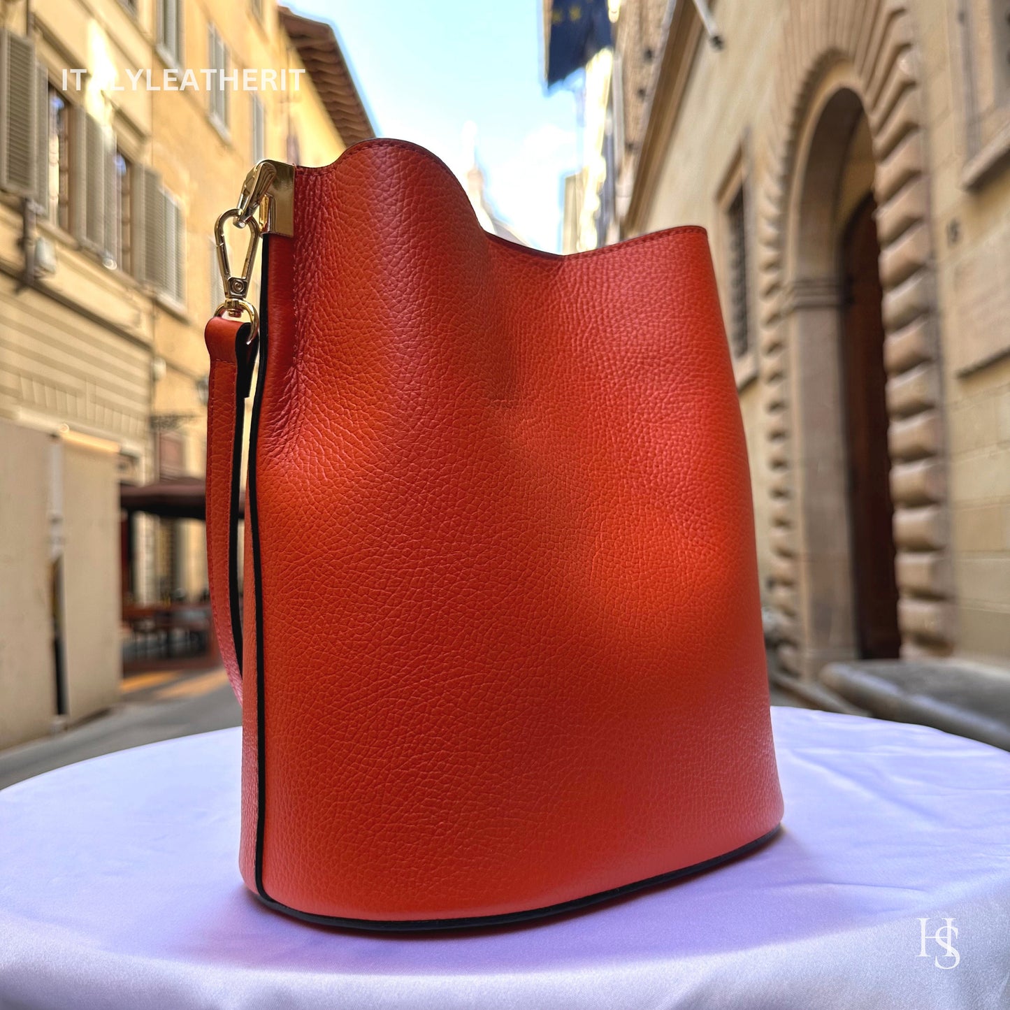 Italian Handmade Leather Bags For Woman l l Elegant Leather Tote From Florence || Made in Italy, Bucket bag