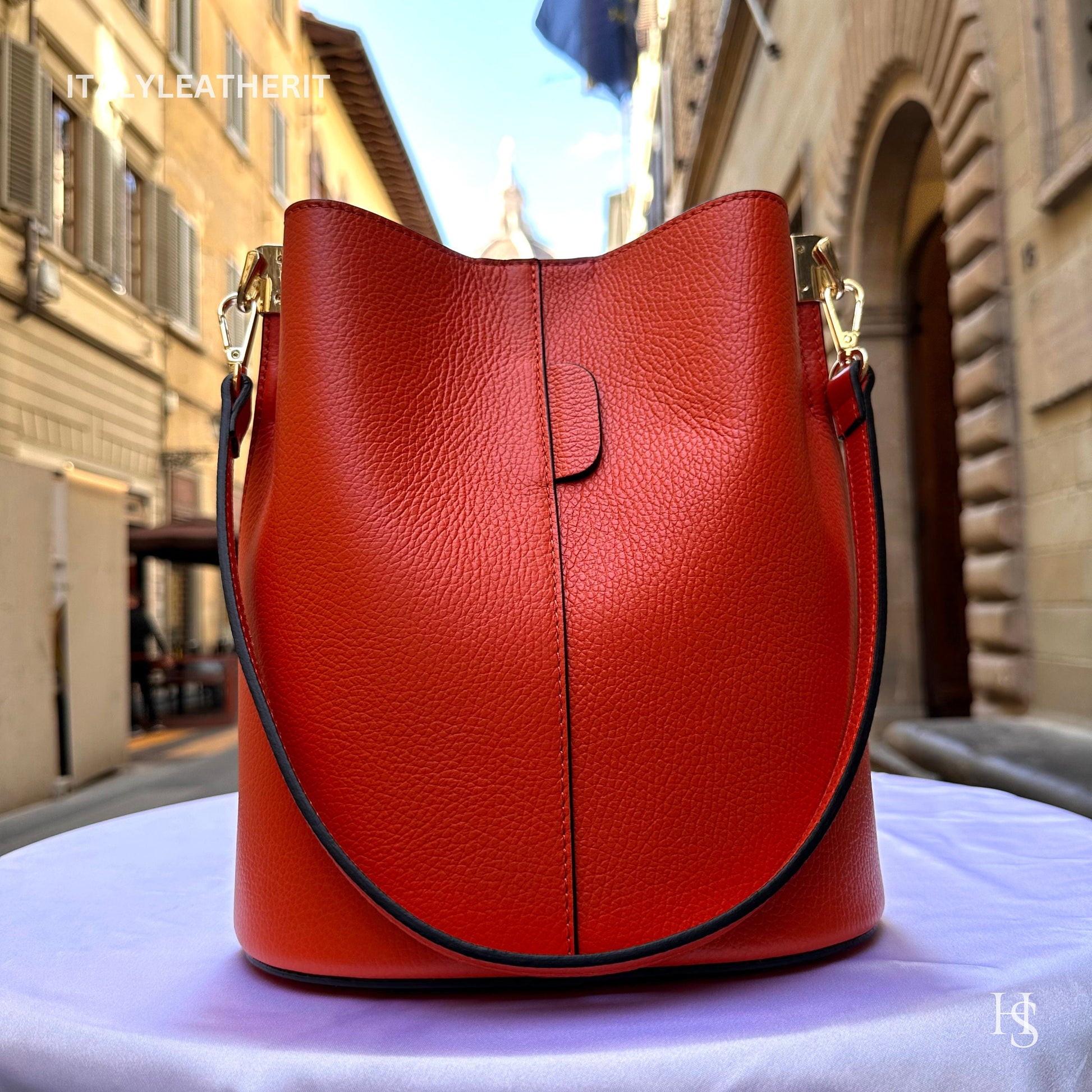 Italian Handmade Leather Bags For Woman l l Elegant Leather Tote From Florence || Made in Italy, Bucket bag