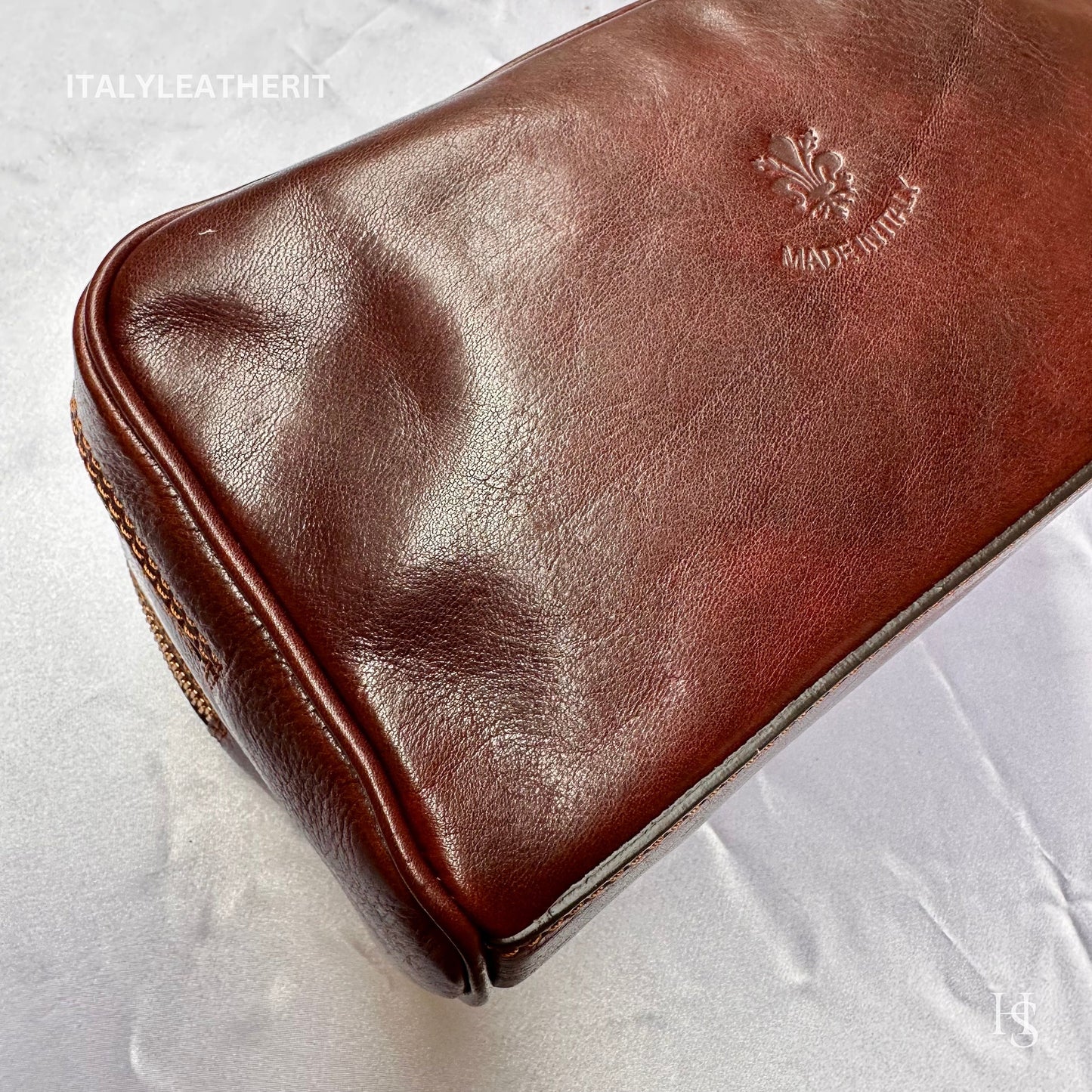 Italian Handmade Italian Leather Toiletry Unisex from Florence ll Made In Italy, leather dopp kit