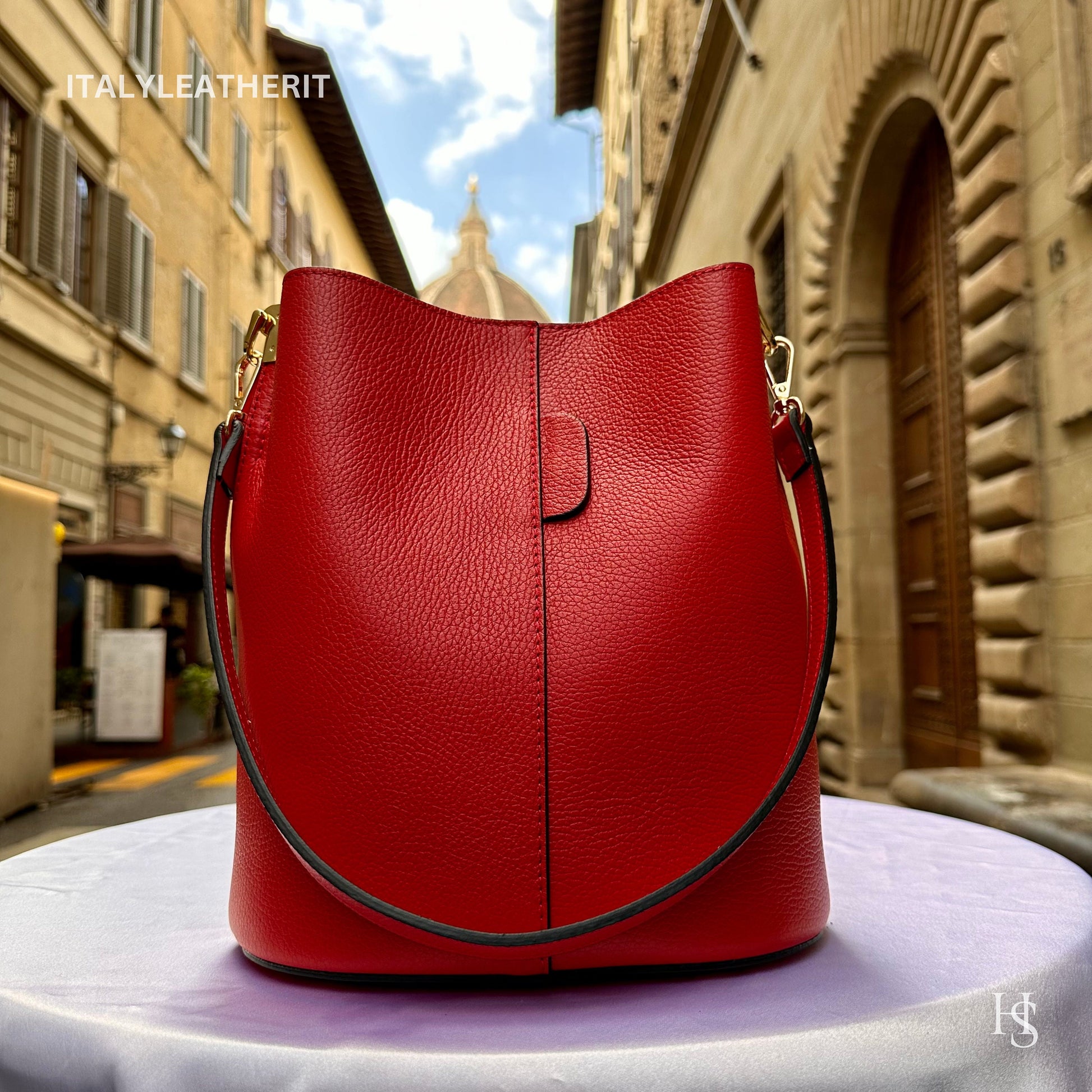 Italian Handmade Leather Bags For Woman l Elegant Leather Tote From Florence | Made in Italy, Bucket bag