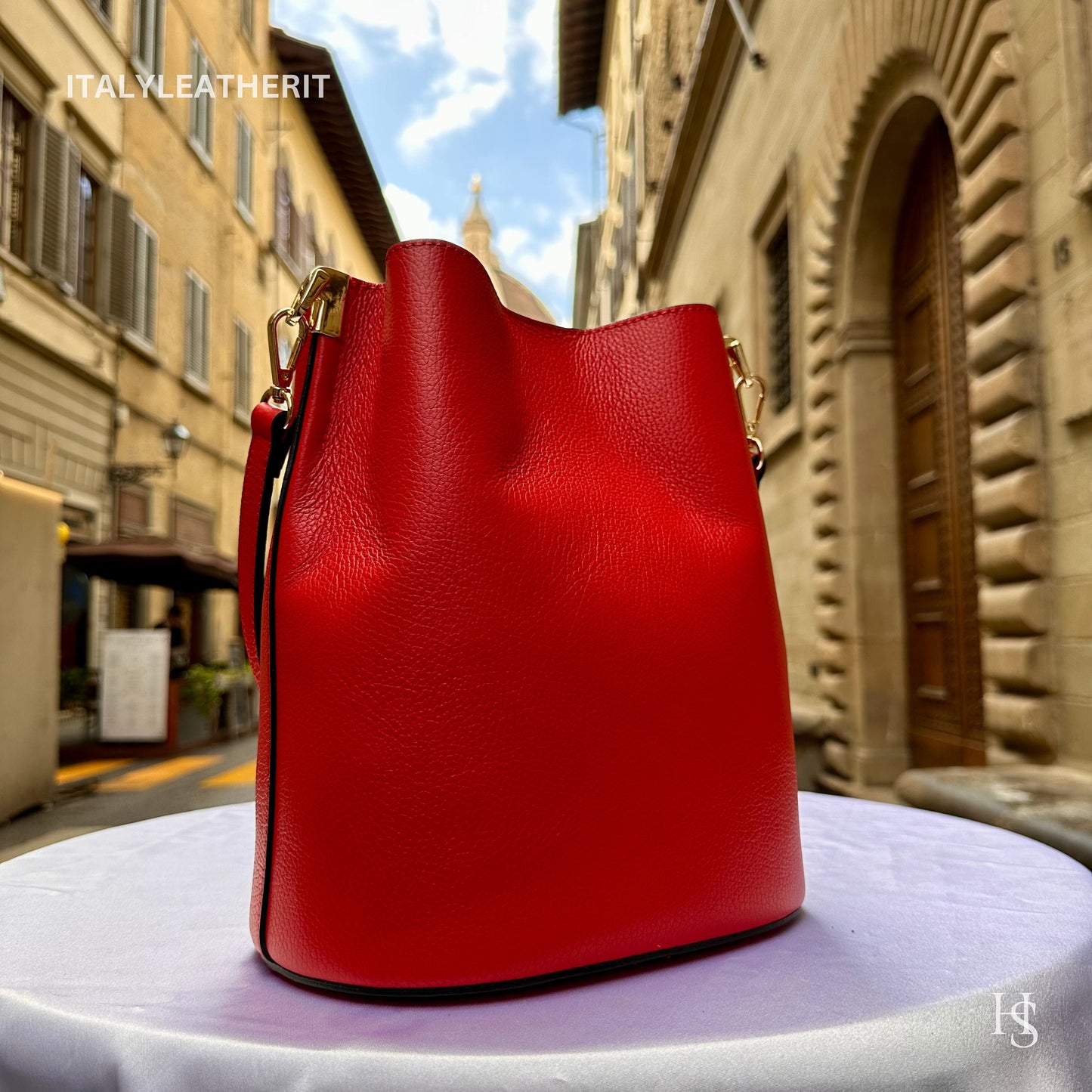 Italian Handmade Leather Bags For Woman l Elegant Leather Tote From Florence | Made in Italy, Bucket bag