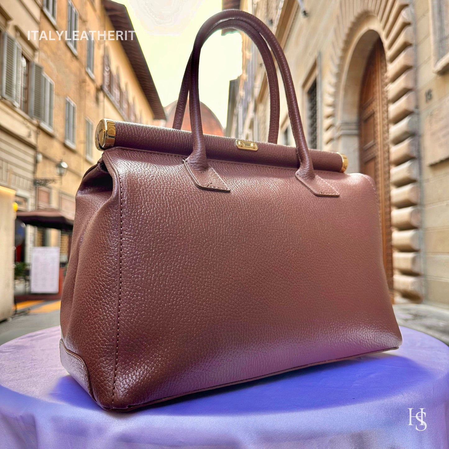Italian Handmade Leather Bags For Woman l l Elegant Leather Tote From Florence, Black bag, Lock bag
