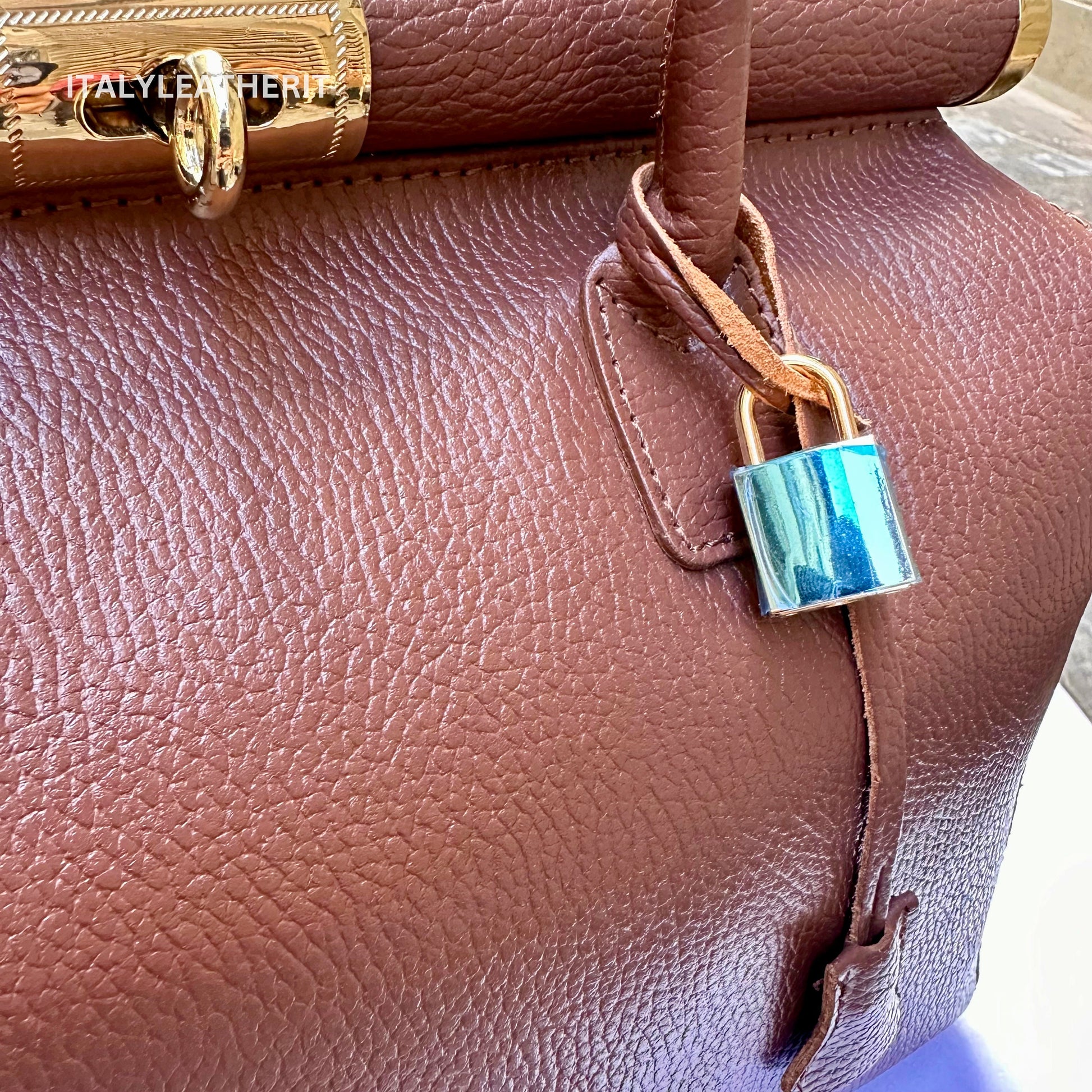 Italian Handmade Leather Bags For Woman l l Elegant Leather Tote From Florence, Black bag, Lock bag