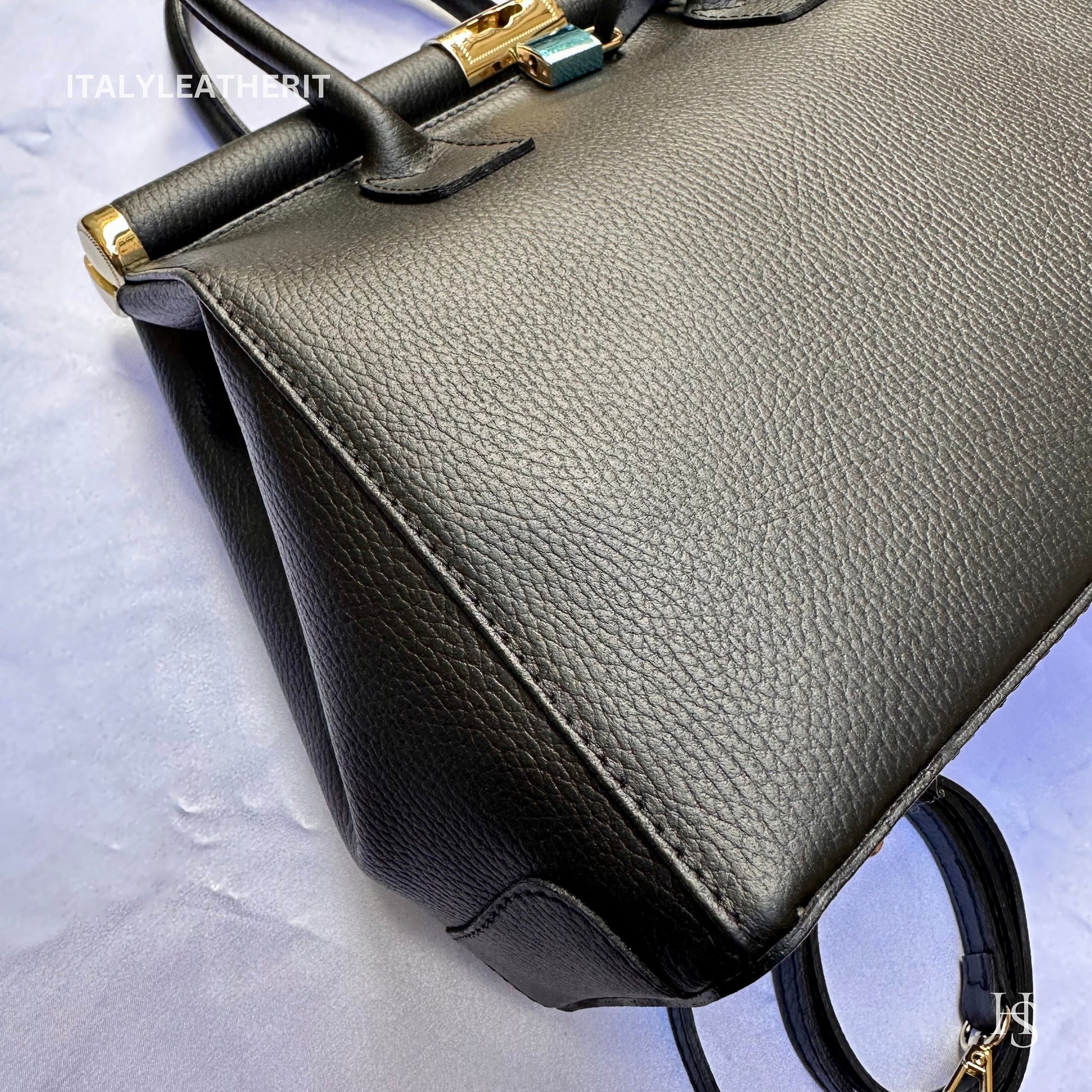 Italian Handmade Leather Bags For Woman l l Elegant Leather Tote From Florence, Black bag, Lock bag
