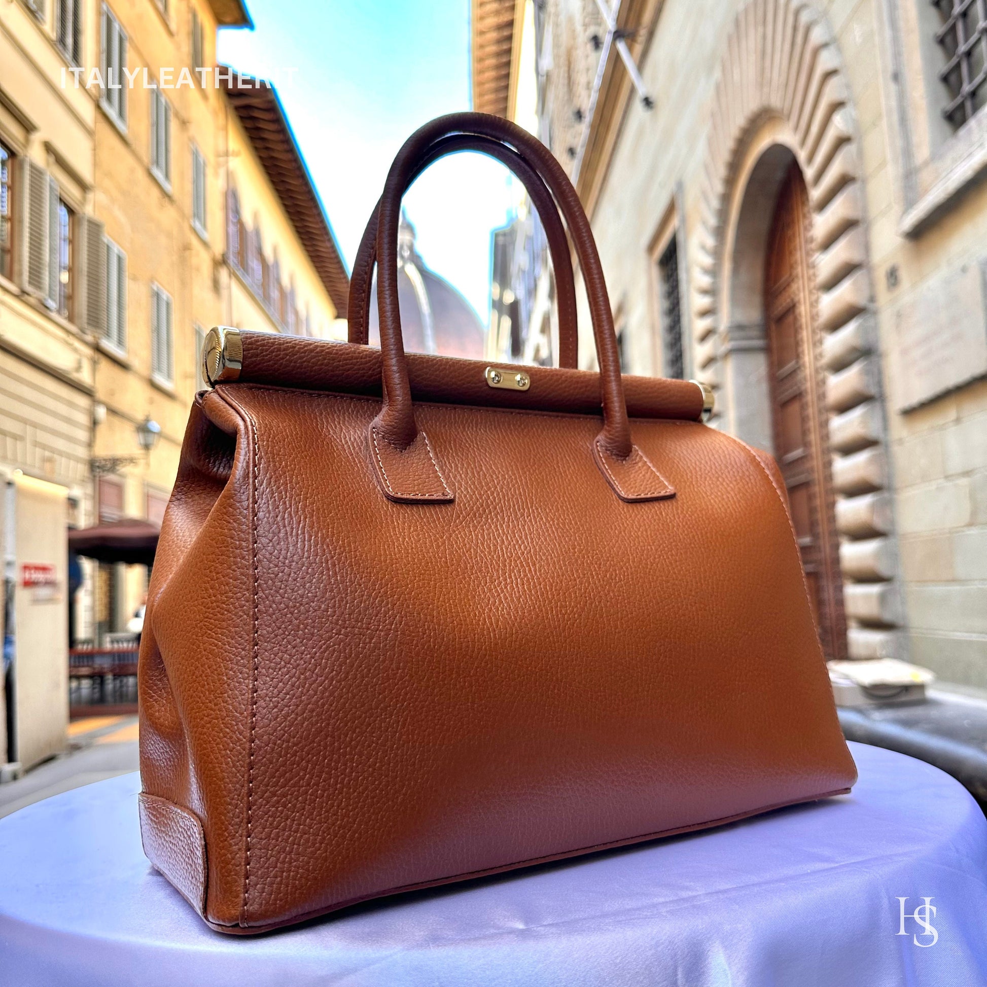Italian Handmade Leather Bags For Woman l l Elegant Leather Tote From Florence, Brown Leather Tote , Lock bag