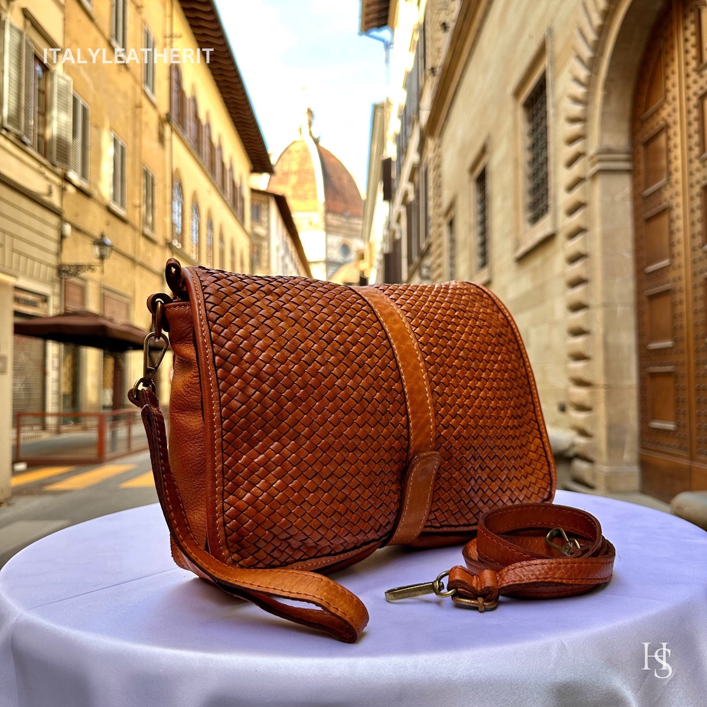 Italian Handmade Soft Leather Bags For Woman l l Soft Leather From Florence ll Intricate Weaving Made In Italy