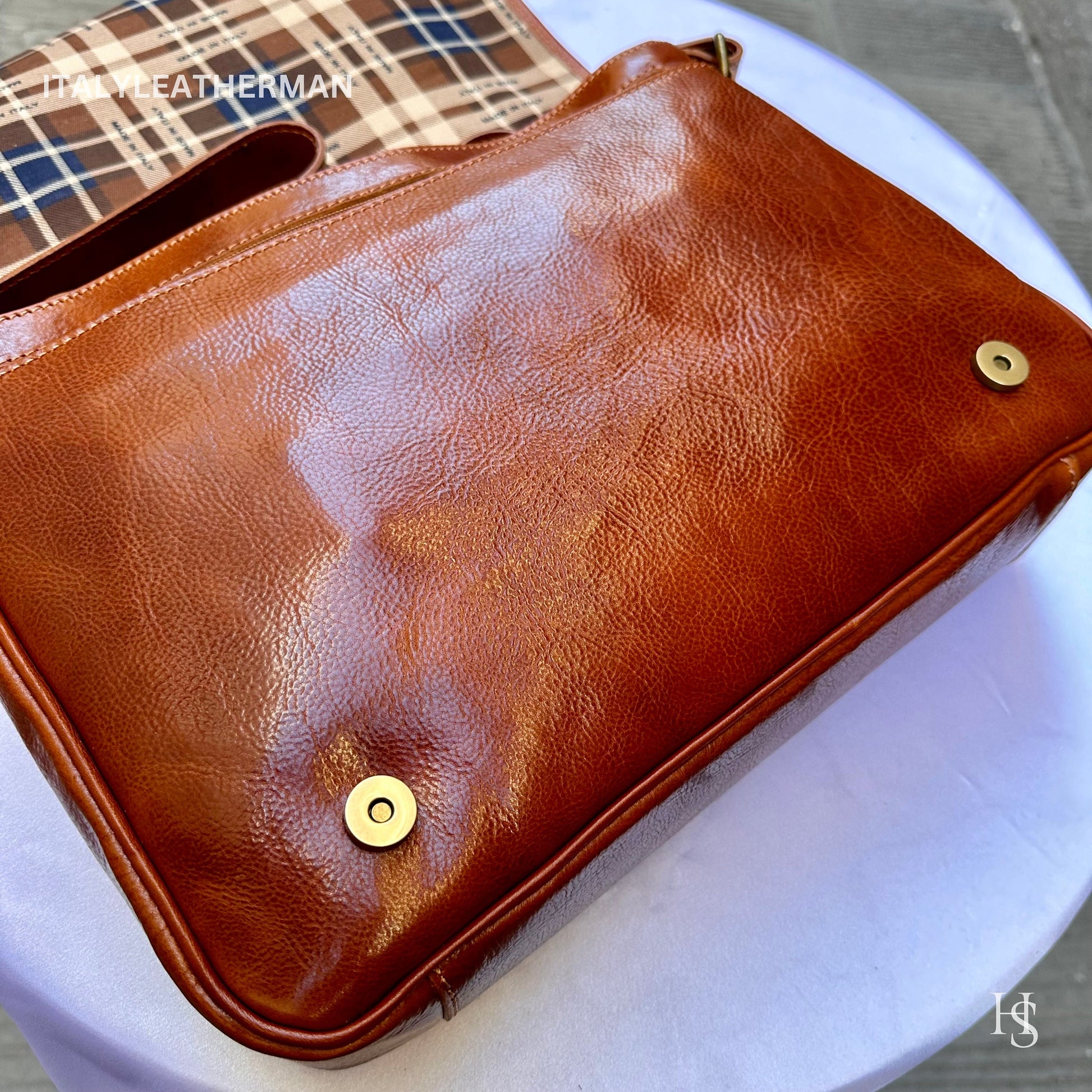 Italian Handmade Leather Satchels Bags for Men | Elevate Your Style with Exquisite Craftsmanship made in Italy